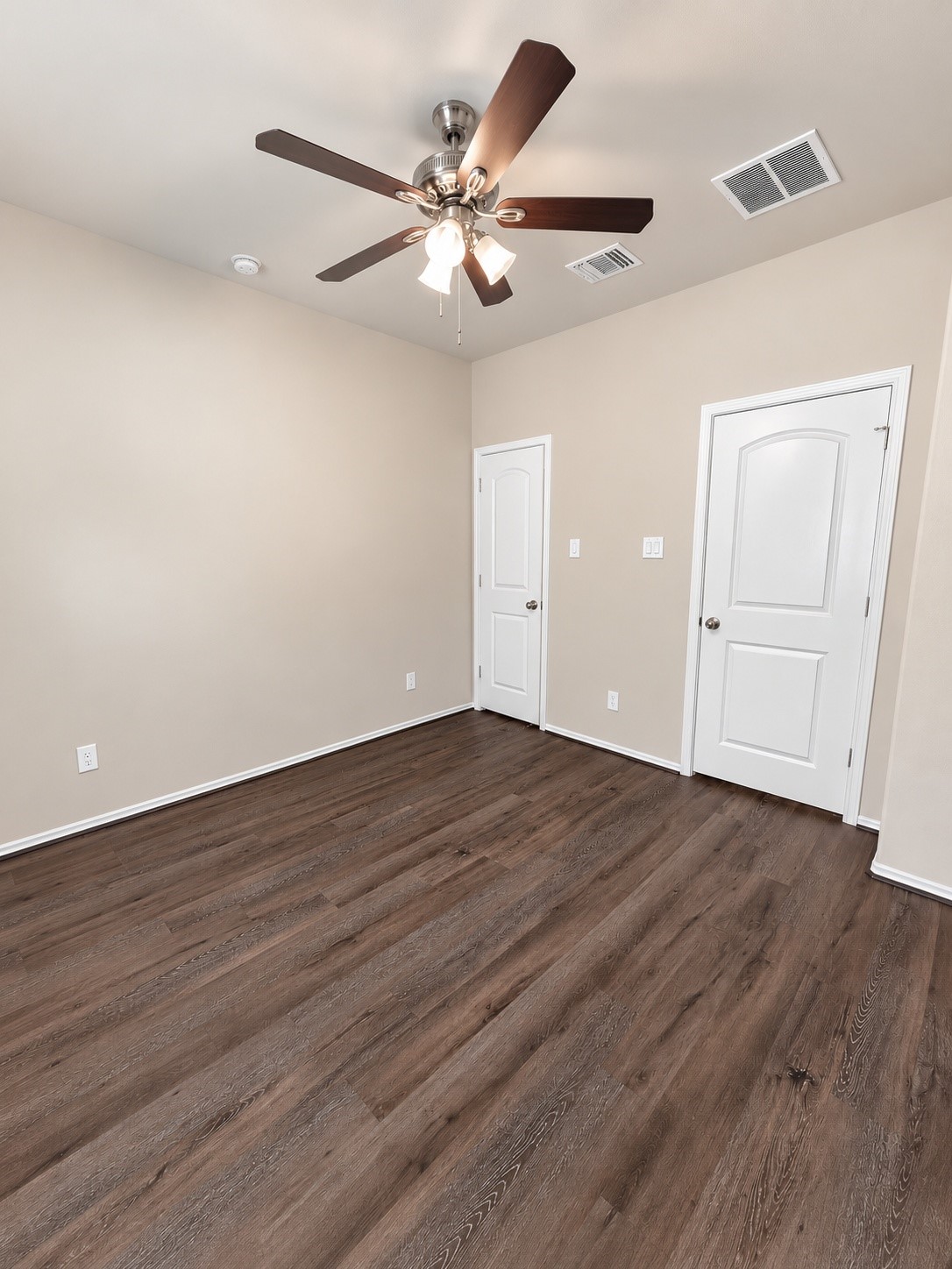615 Hayman Street Property Photo 28