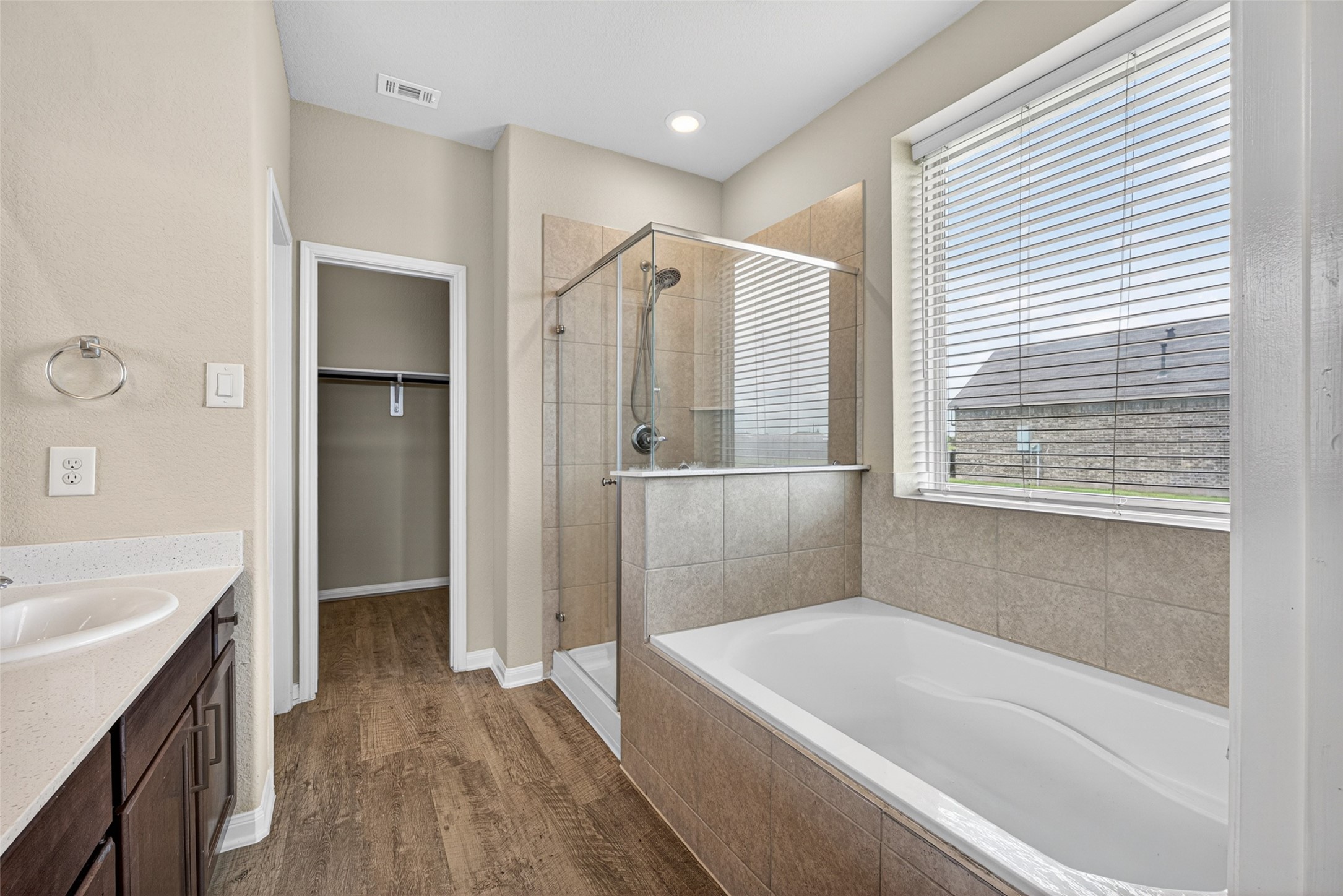 7703 Lehman Road Property Photo 25
