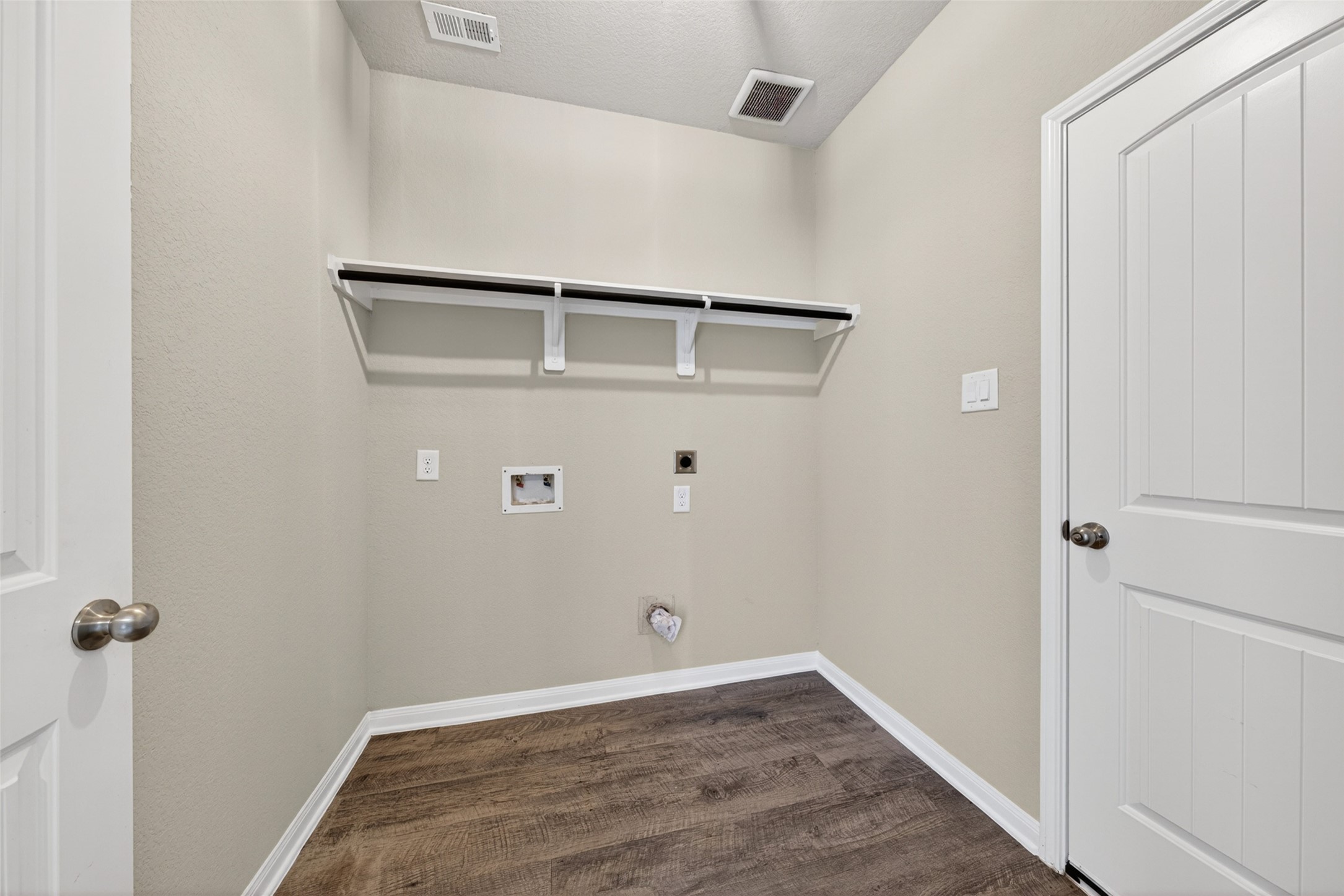 7703 Lehman Road Property Photo 32