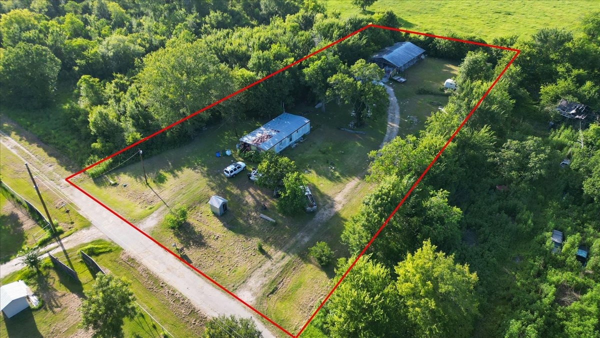 7041 Pollard Drive Property Photo 1
