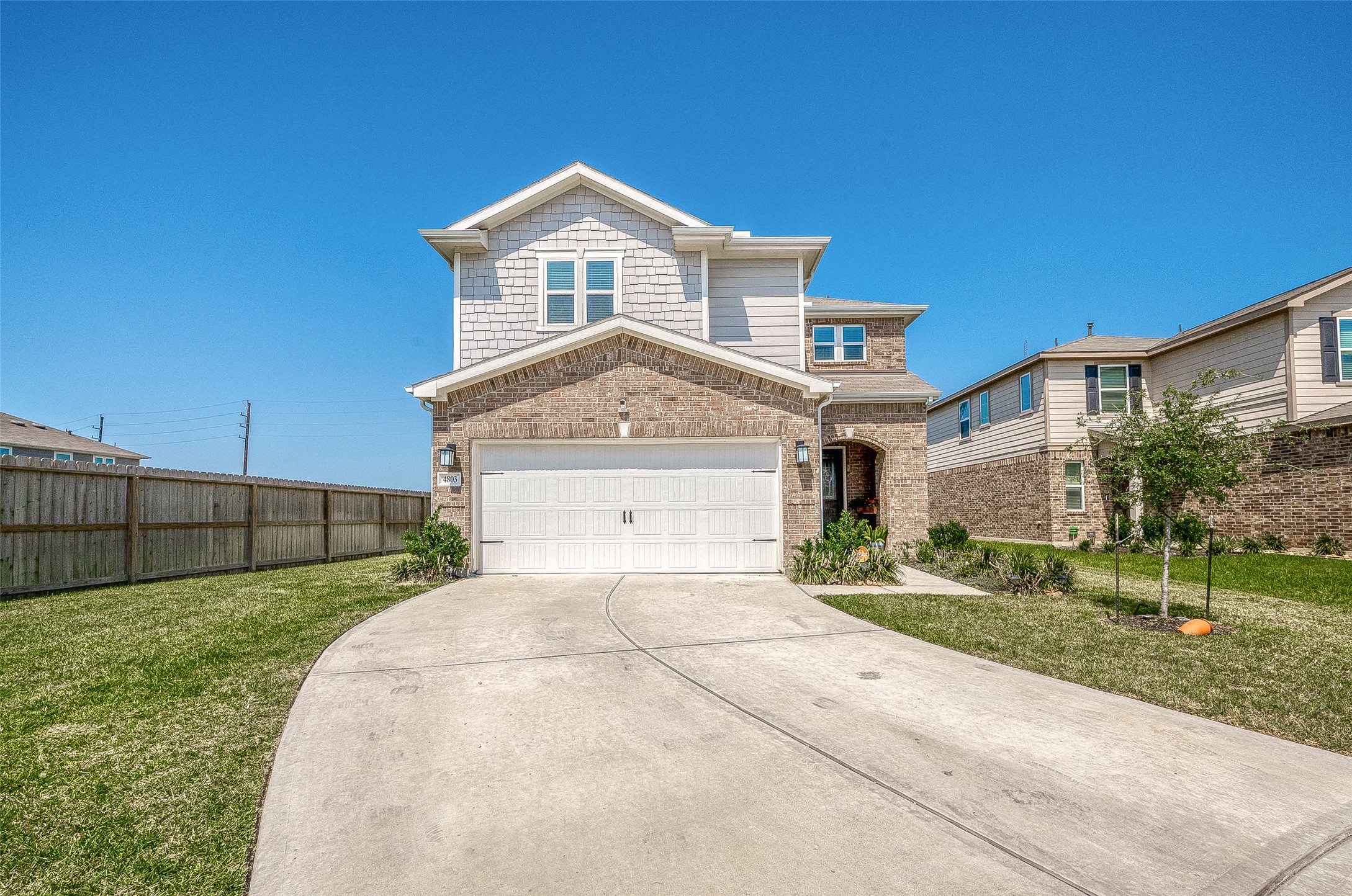4803 Wellington Manor Court Property Photo