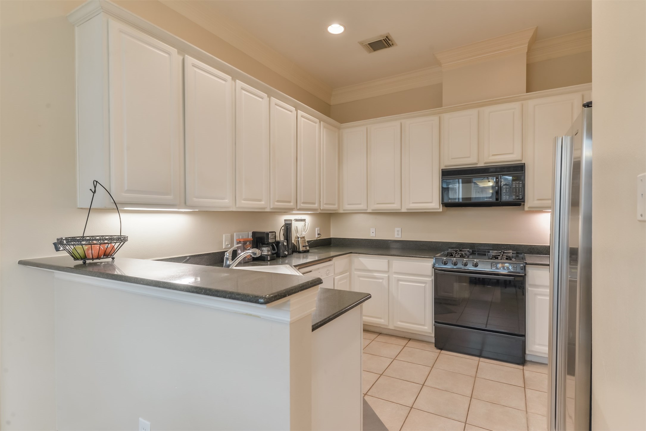 5413 Rose Street Property Photo 6
