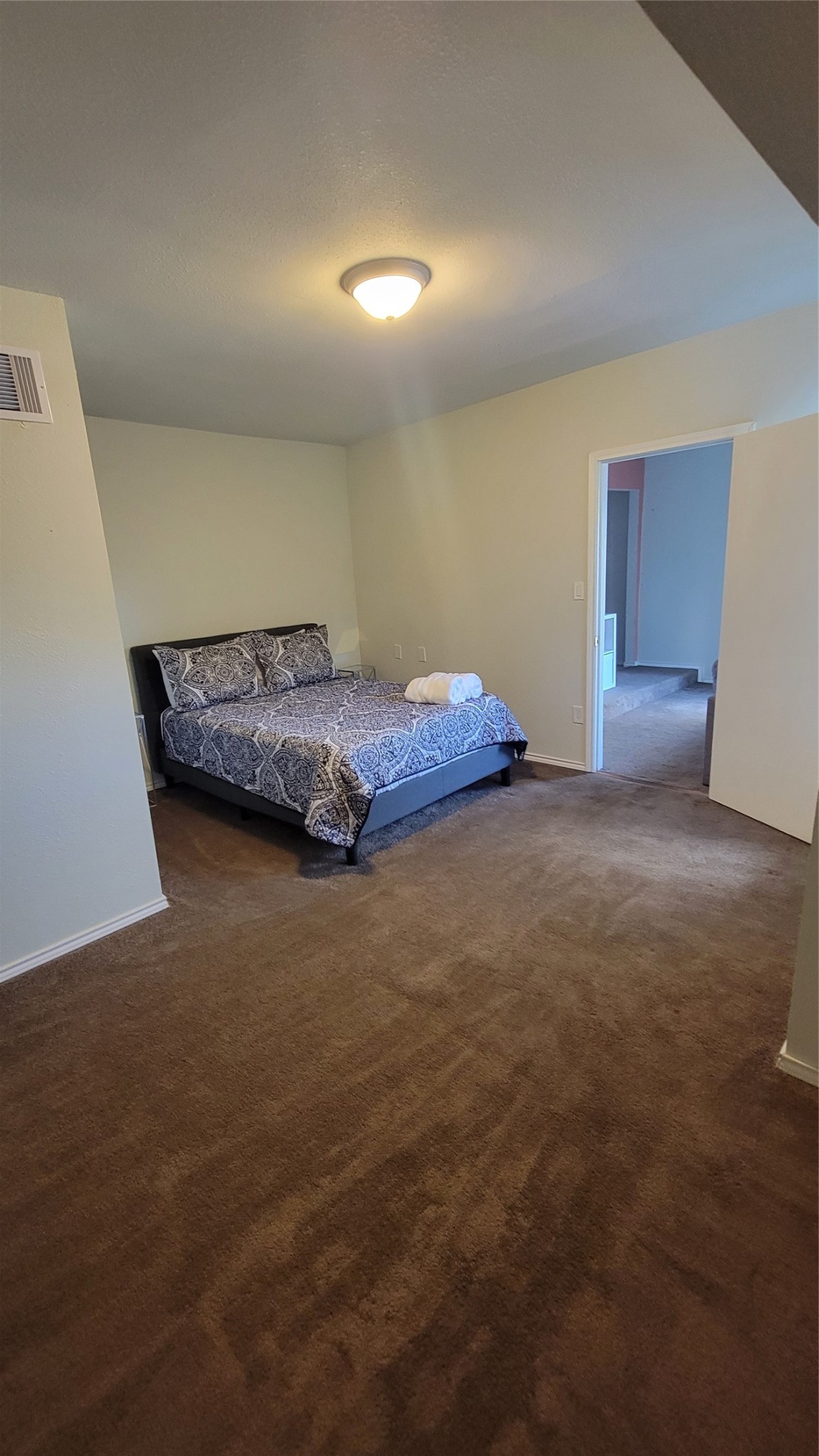 2010 Caplin Street B Property Photo 10