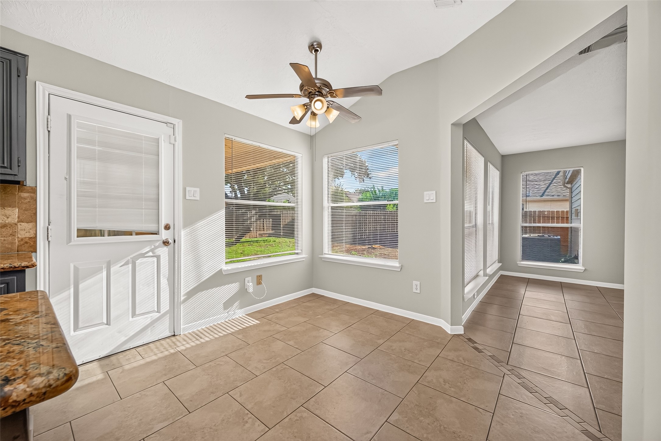 17626 Coventry Squire Drive Property Photo 11