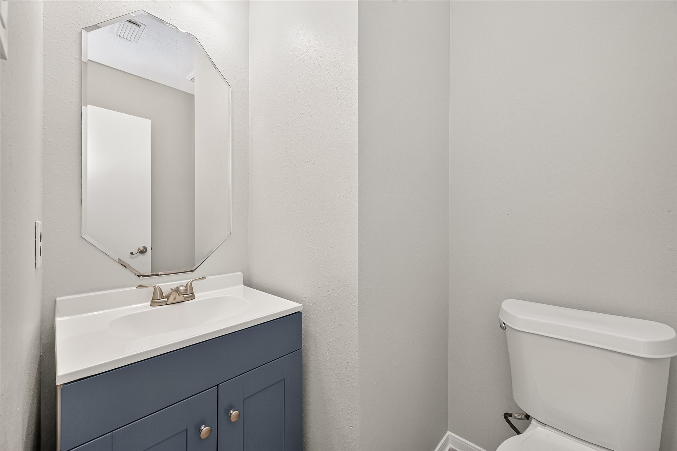 17626 Coventry Squire Drive Property Photo 19