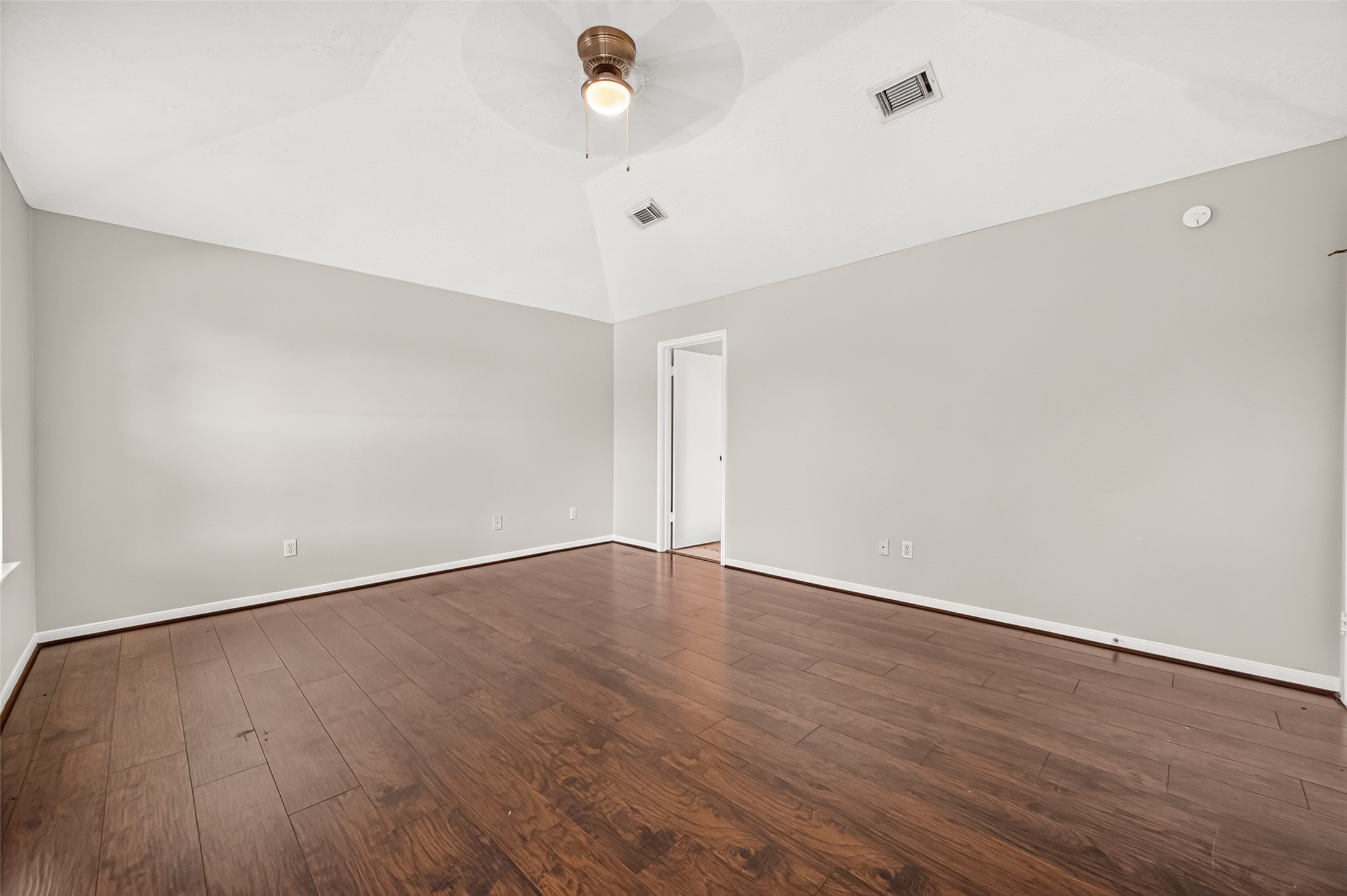 17626 Coventry Squire Drive Property Photo 22