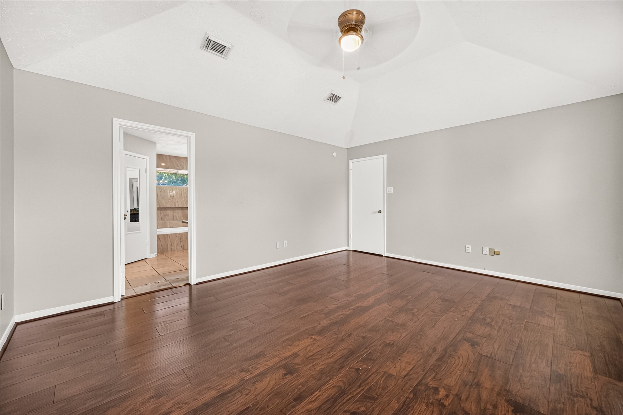 17626 Coventry Squire Drive Property Photo 23