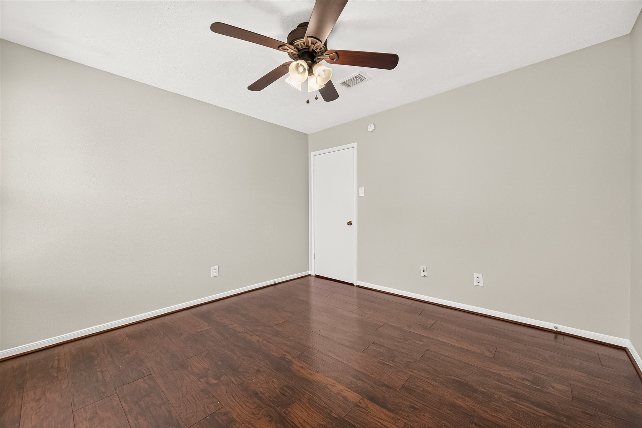 17626 Coventry Squire Drive Property Photo 33
