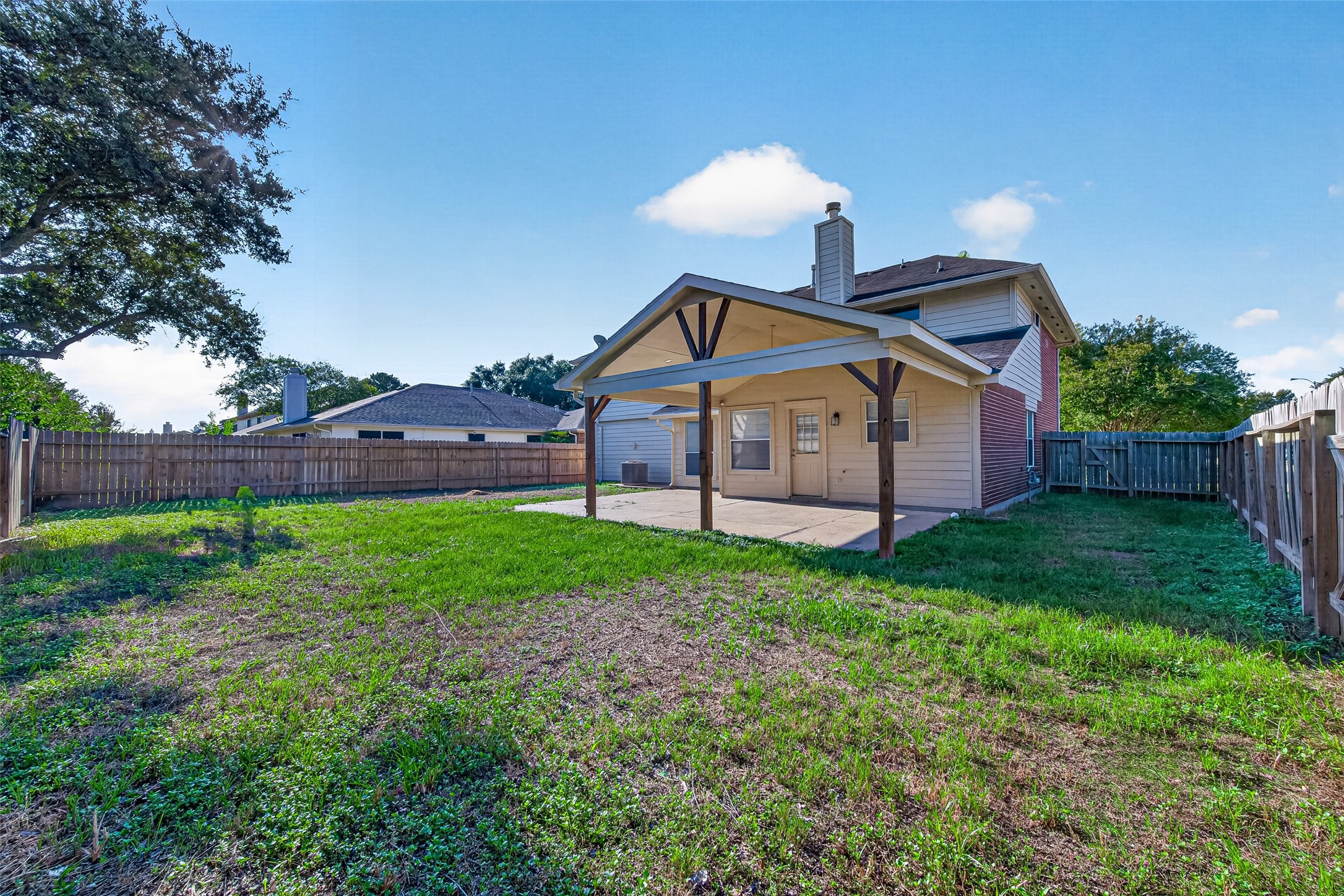17626 Coventry Squire Drive Property Photo 38