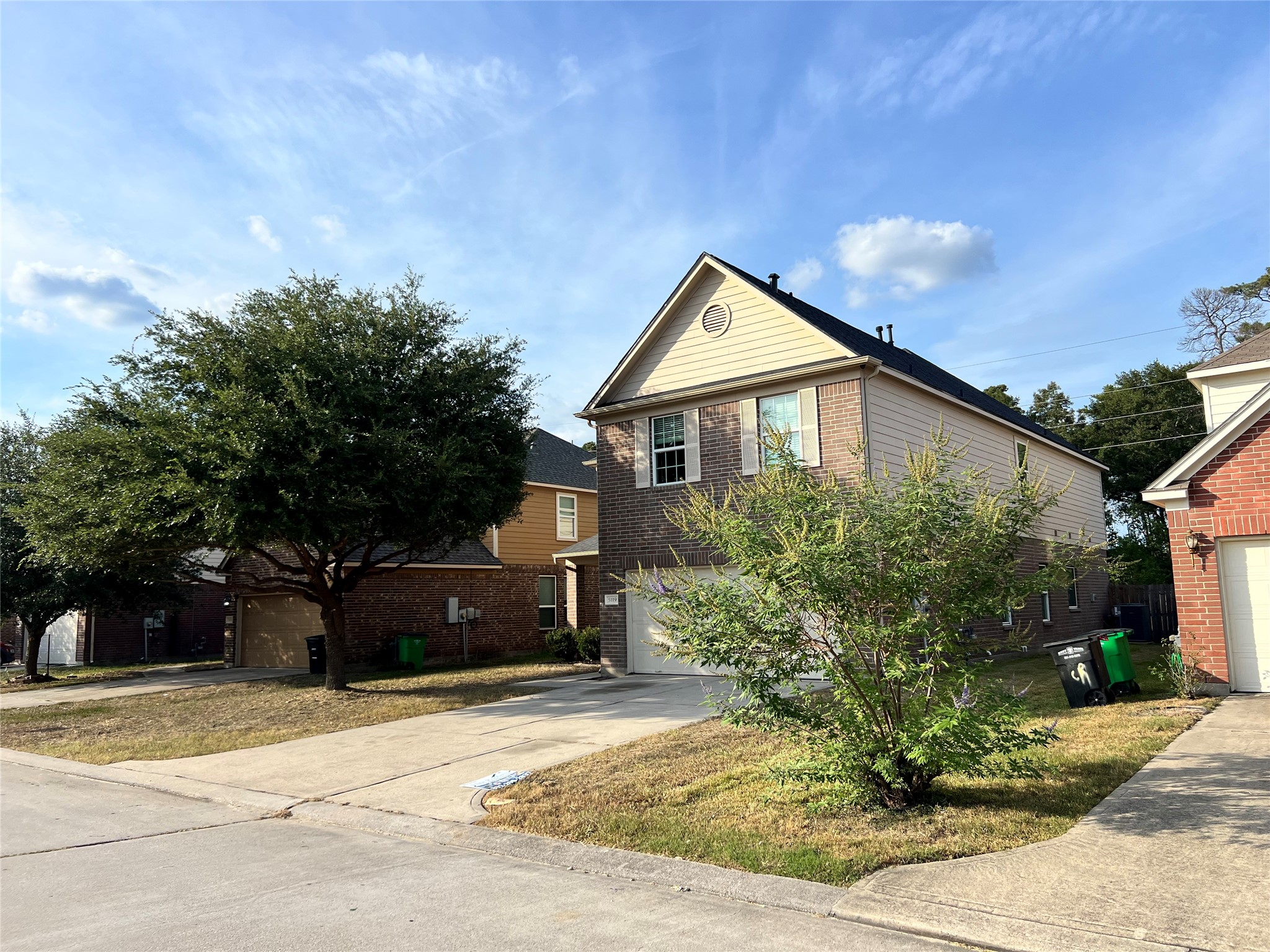 5119 Forest Terrace Drive Property Photo 2