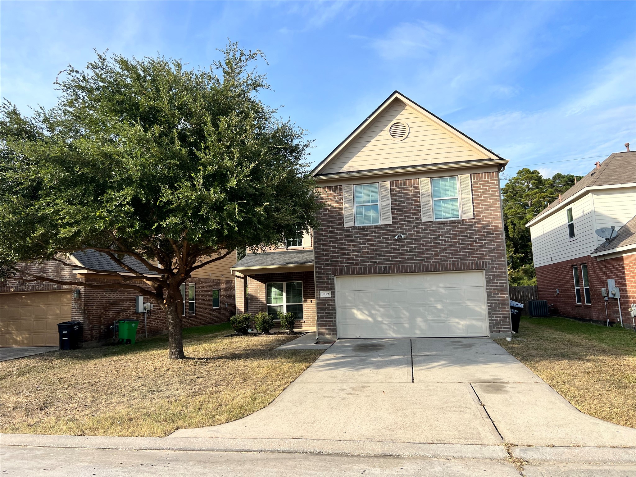 5119 Forest Terrace Drive Property Photo 3