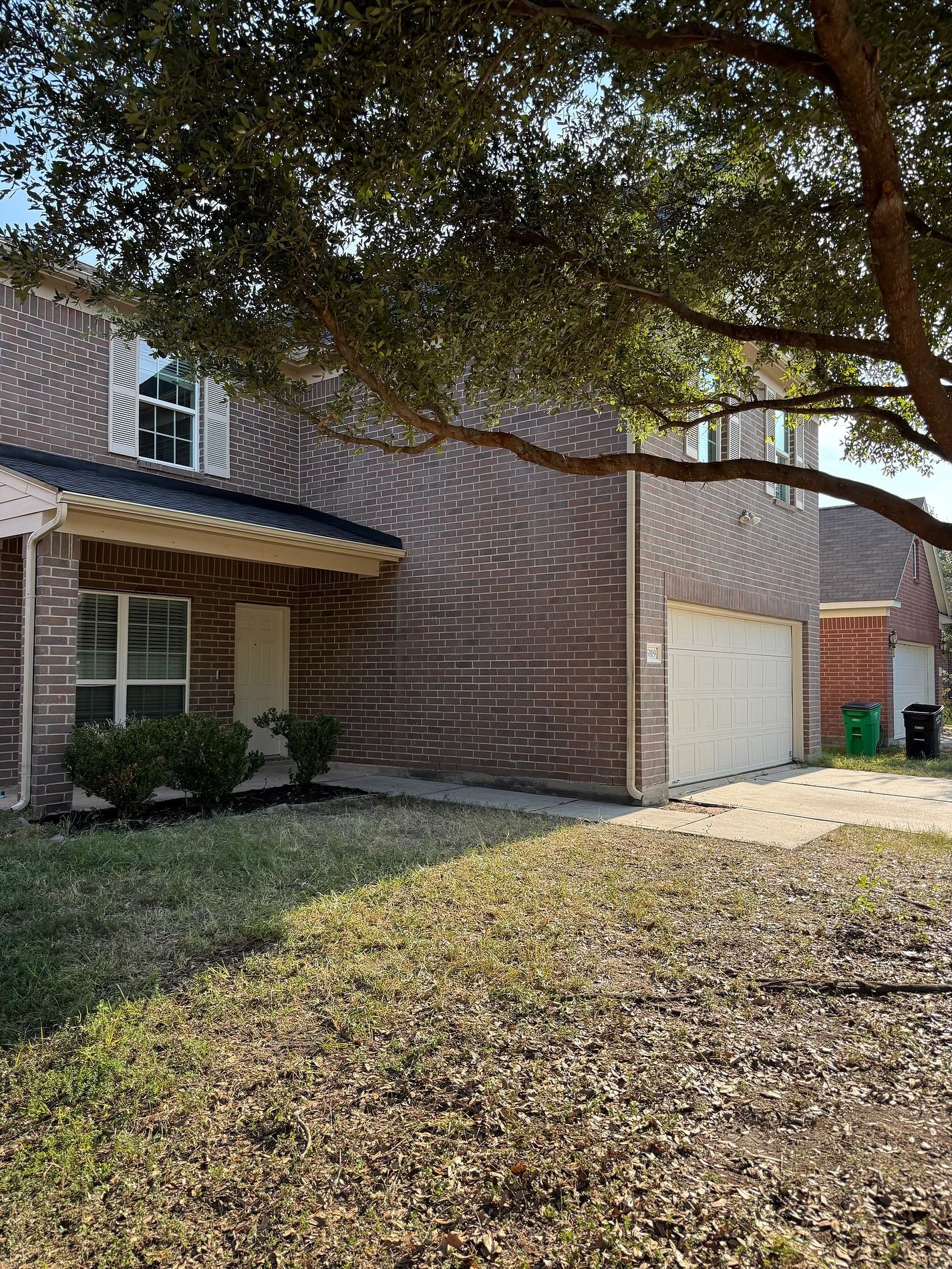 5119 Forest Terrace Drive Property Photo 4