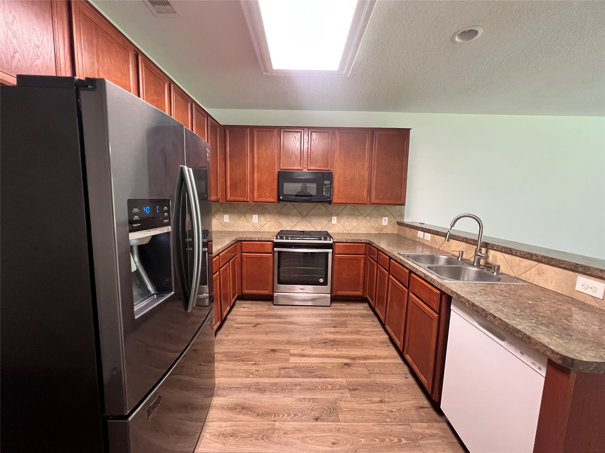 5119 Forest Terrace Drive Property Photo 13