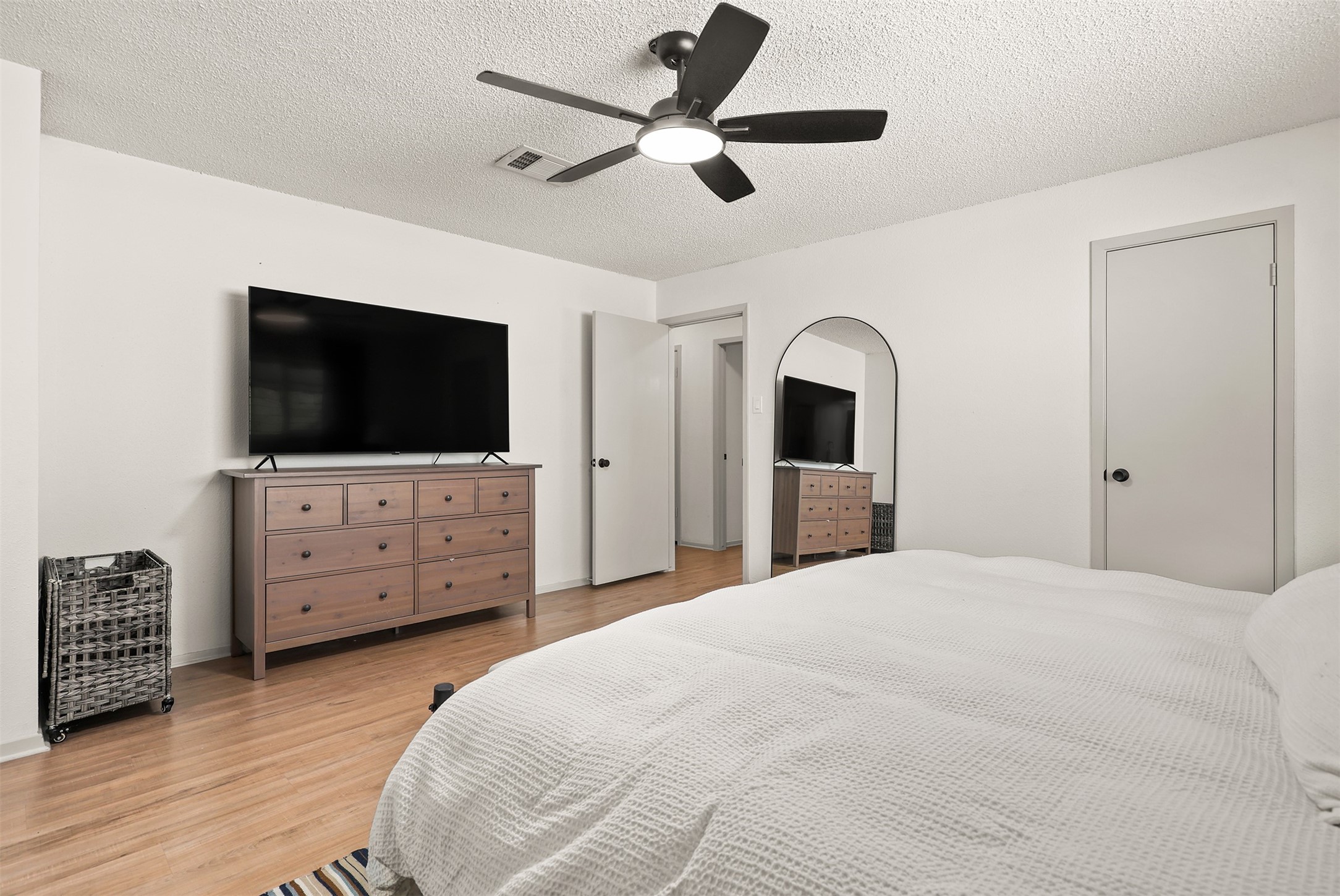 1406 New Orleans Street Property Photo 21