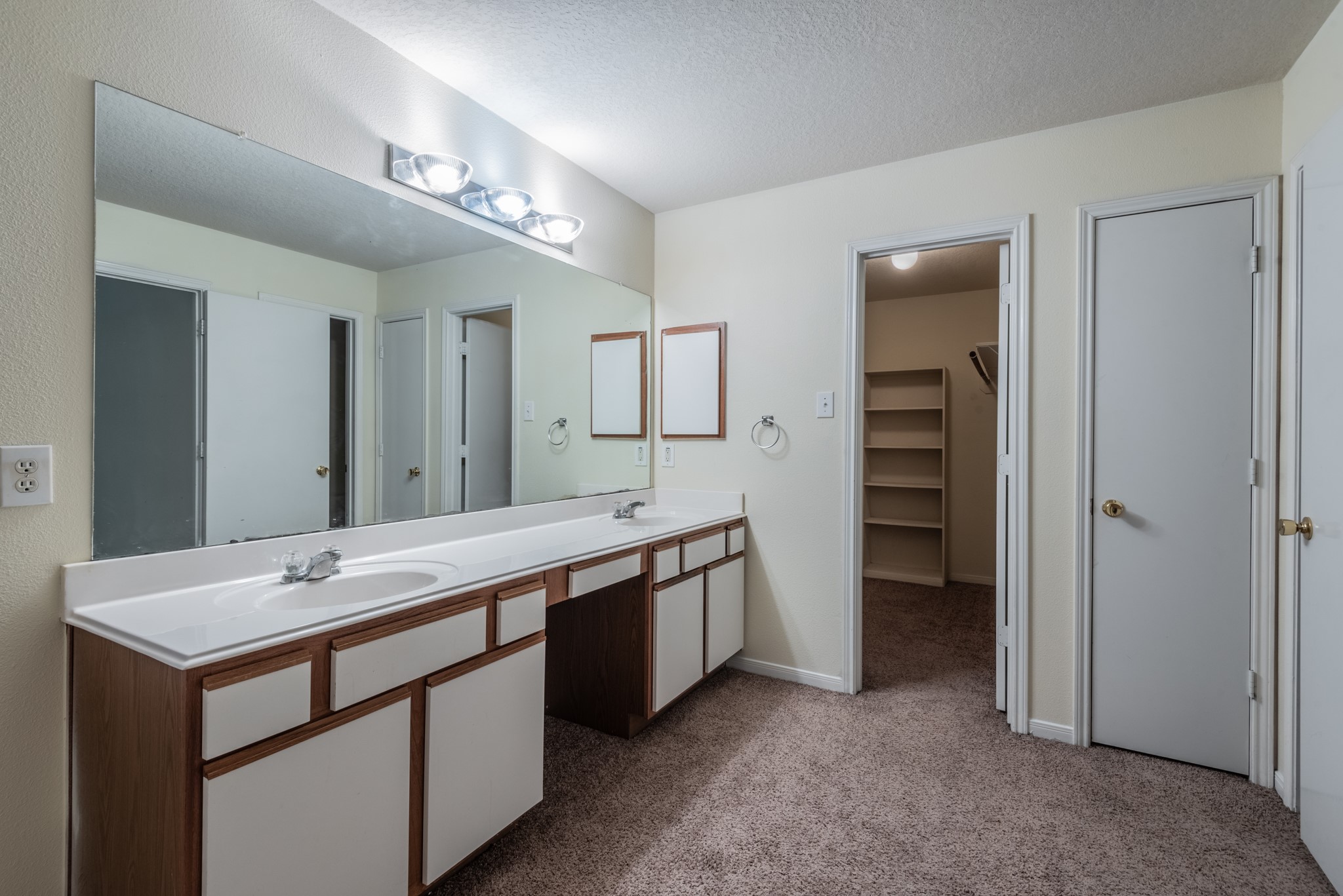 5007 Oak Stand Court Property Photo 25