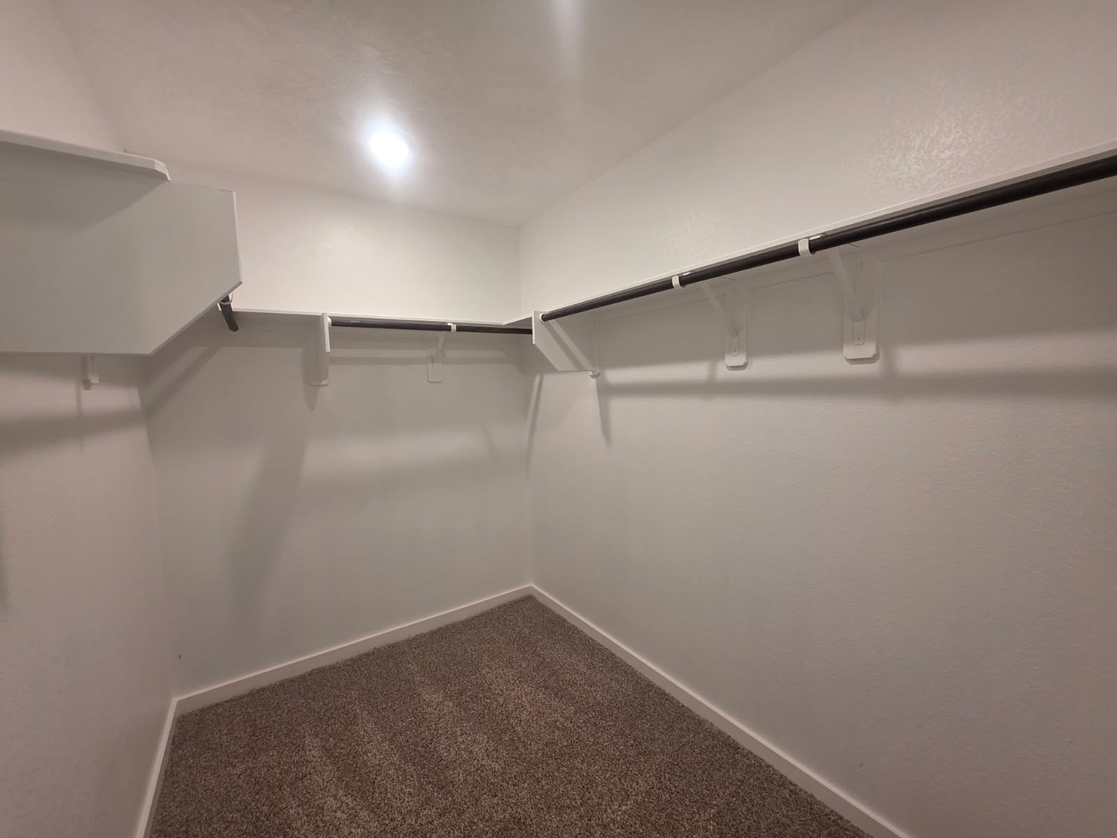 1499 Lake Ridge Drive Property Photo 12