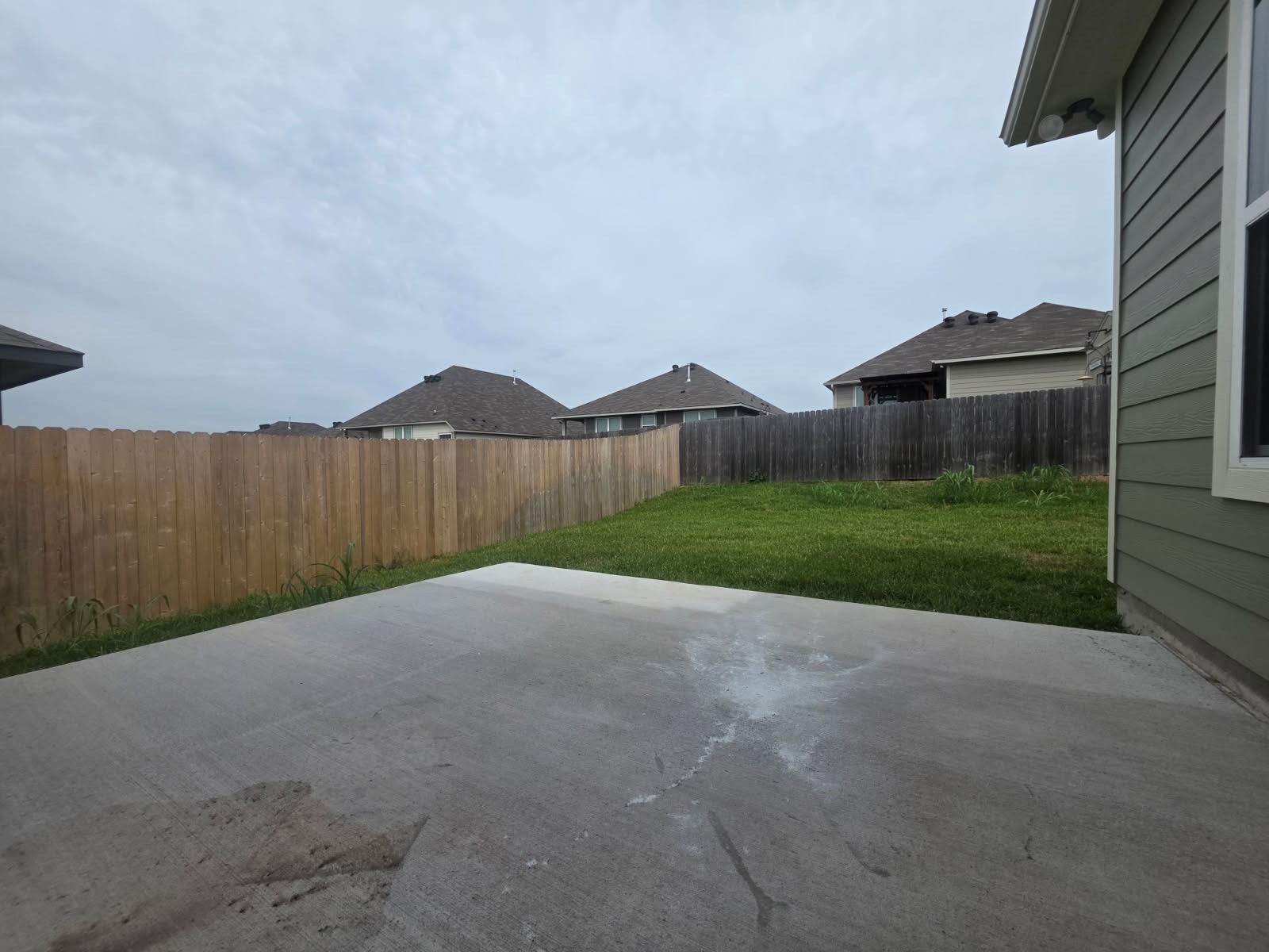 1499 Lake Ridge Drive Property Photo 17