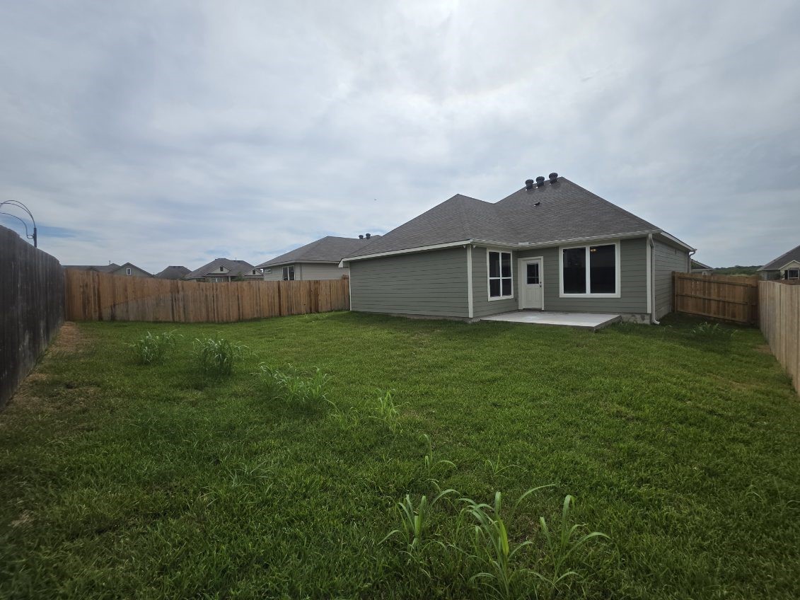 1499 Lake Ridge Drive Property Photo 18