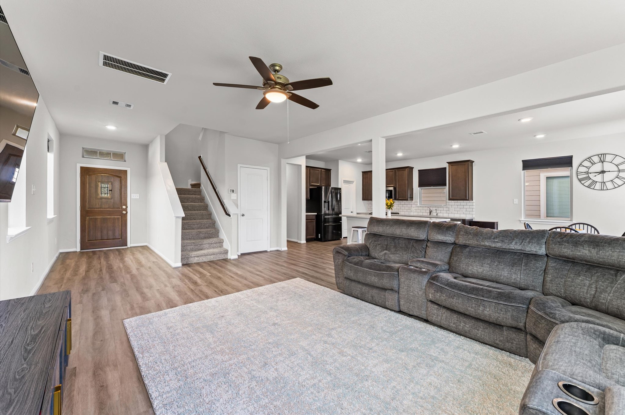 5343 Marisol Cove Drive Property Photo 7
