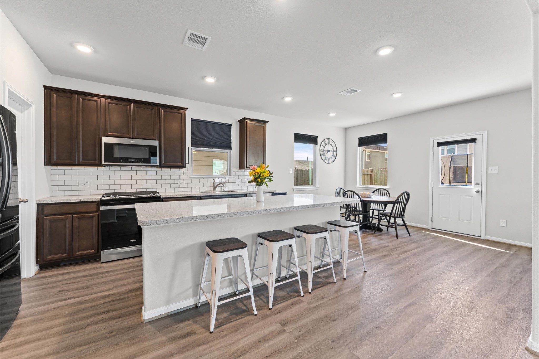5343 Marisol Cove Drive Property Photo 10