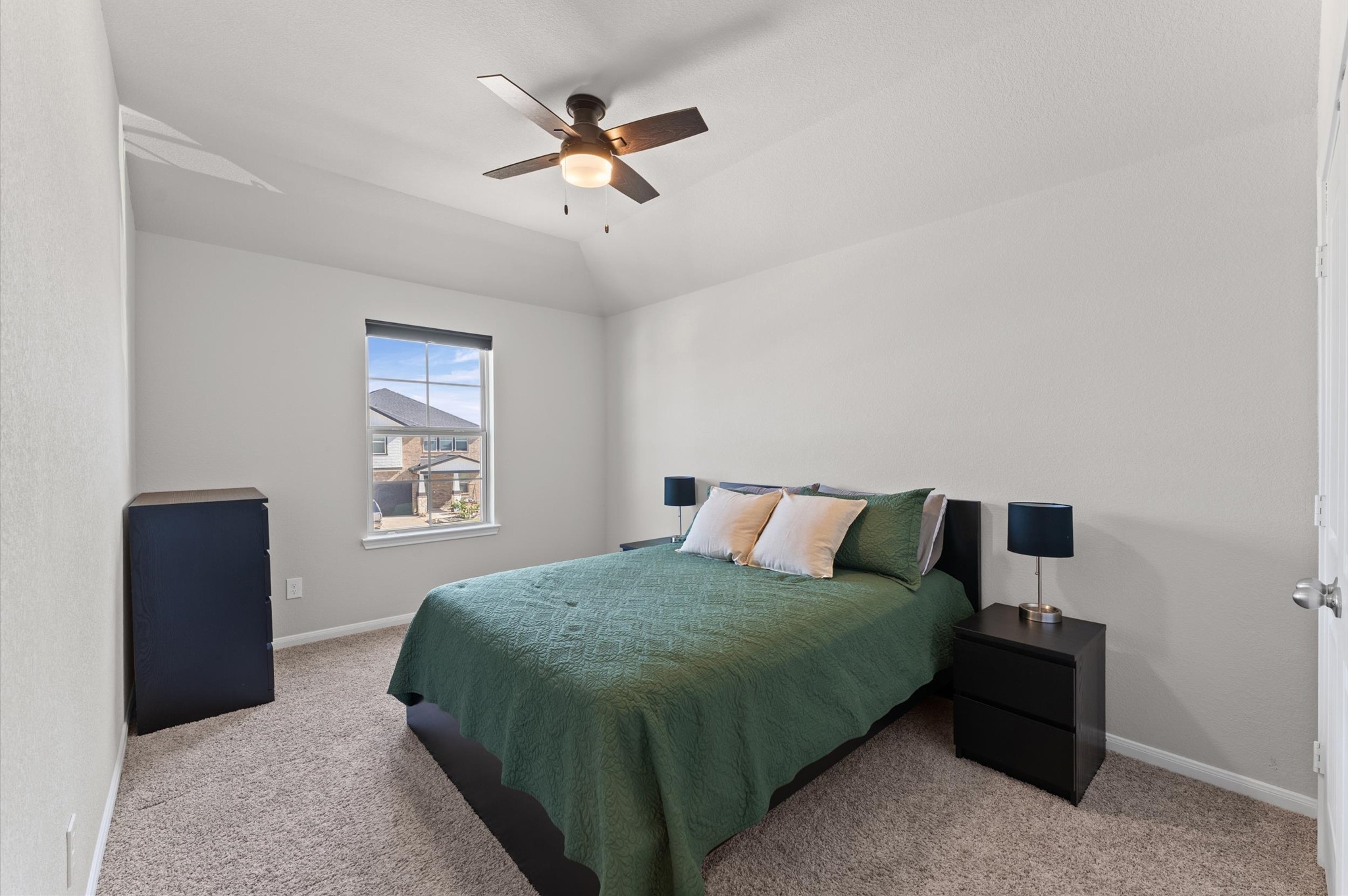 5343 Marisol Cove Drive Property Photo 14
