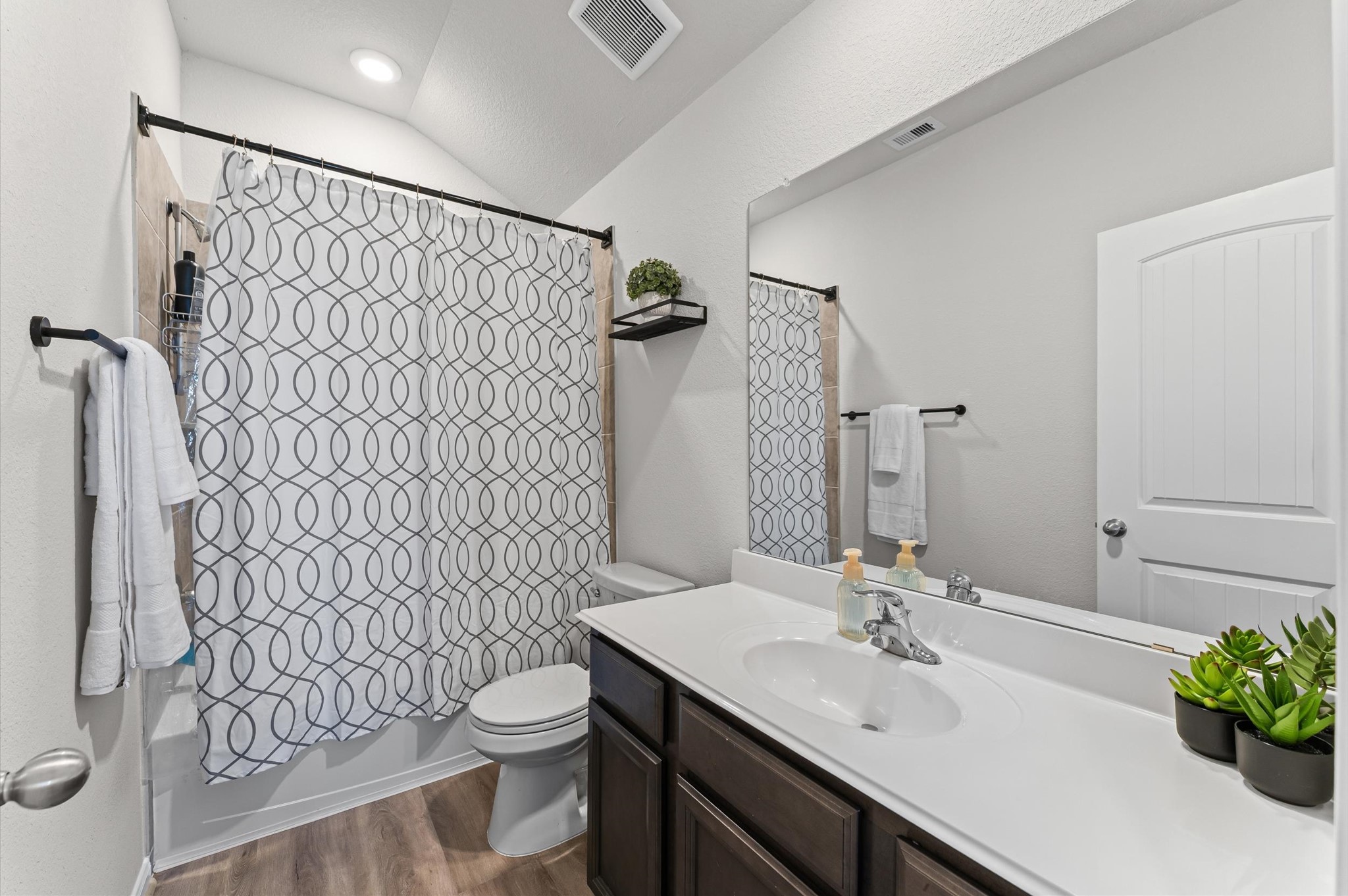 5343 Marisol Cove Drive Property Photo 21