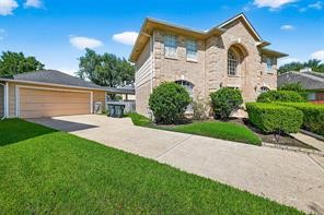 6307 Box Bluff Court Property Photo 2