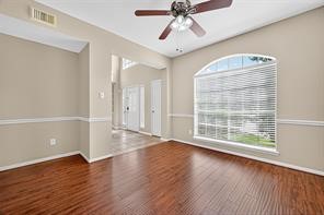 6307 Box Bluff Court Property Photo 9