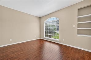 6307 Box Bluff Court Property Photo 11