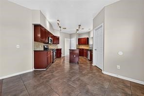 6307 Box Bluff Court Property Photo 18