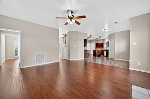6307 Box Bluff Court Property Photo 20