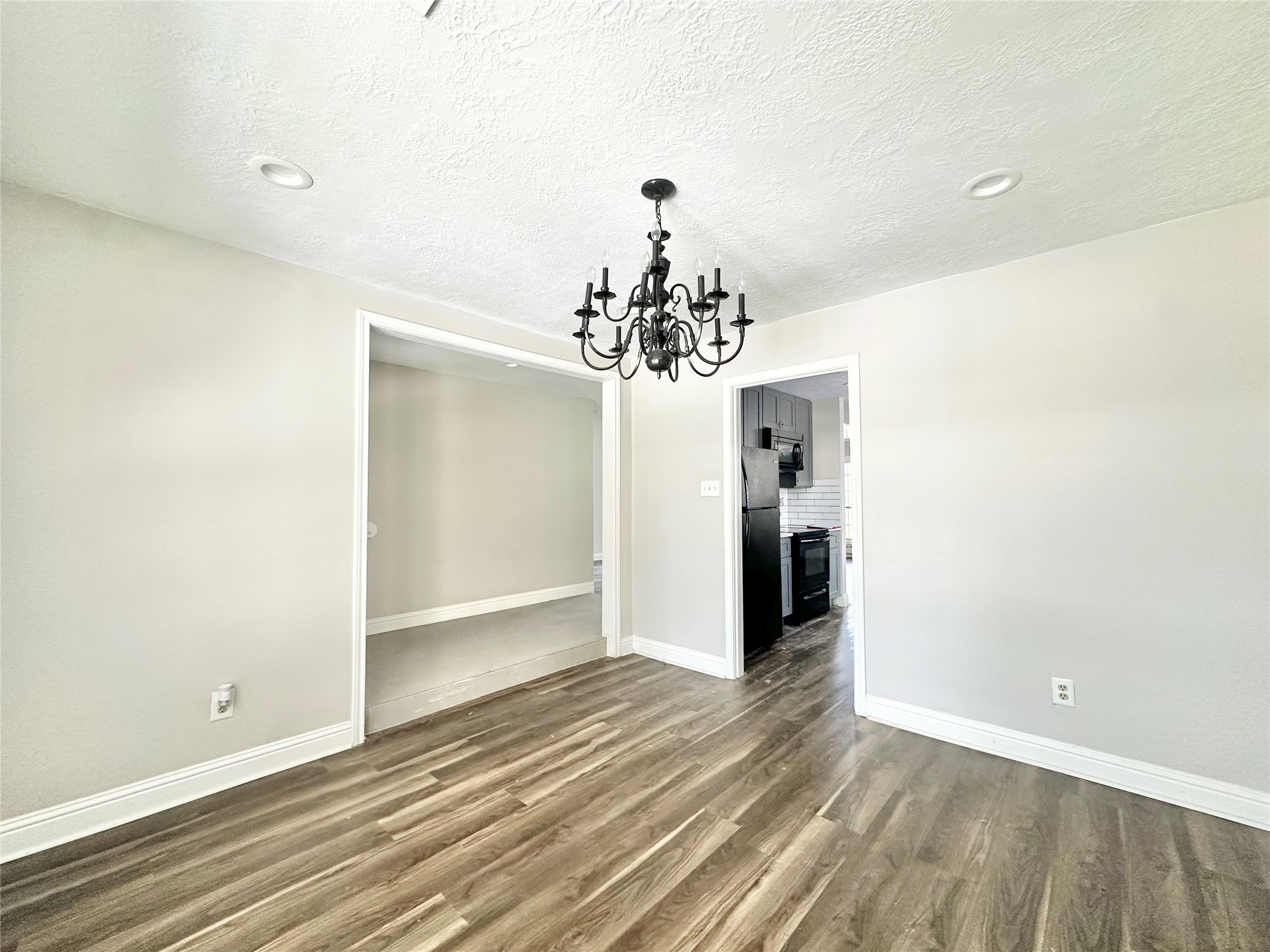 2523 Castle Place Property Photo 11