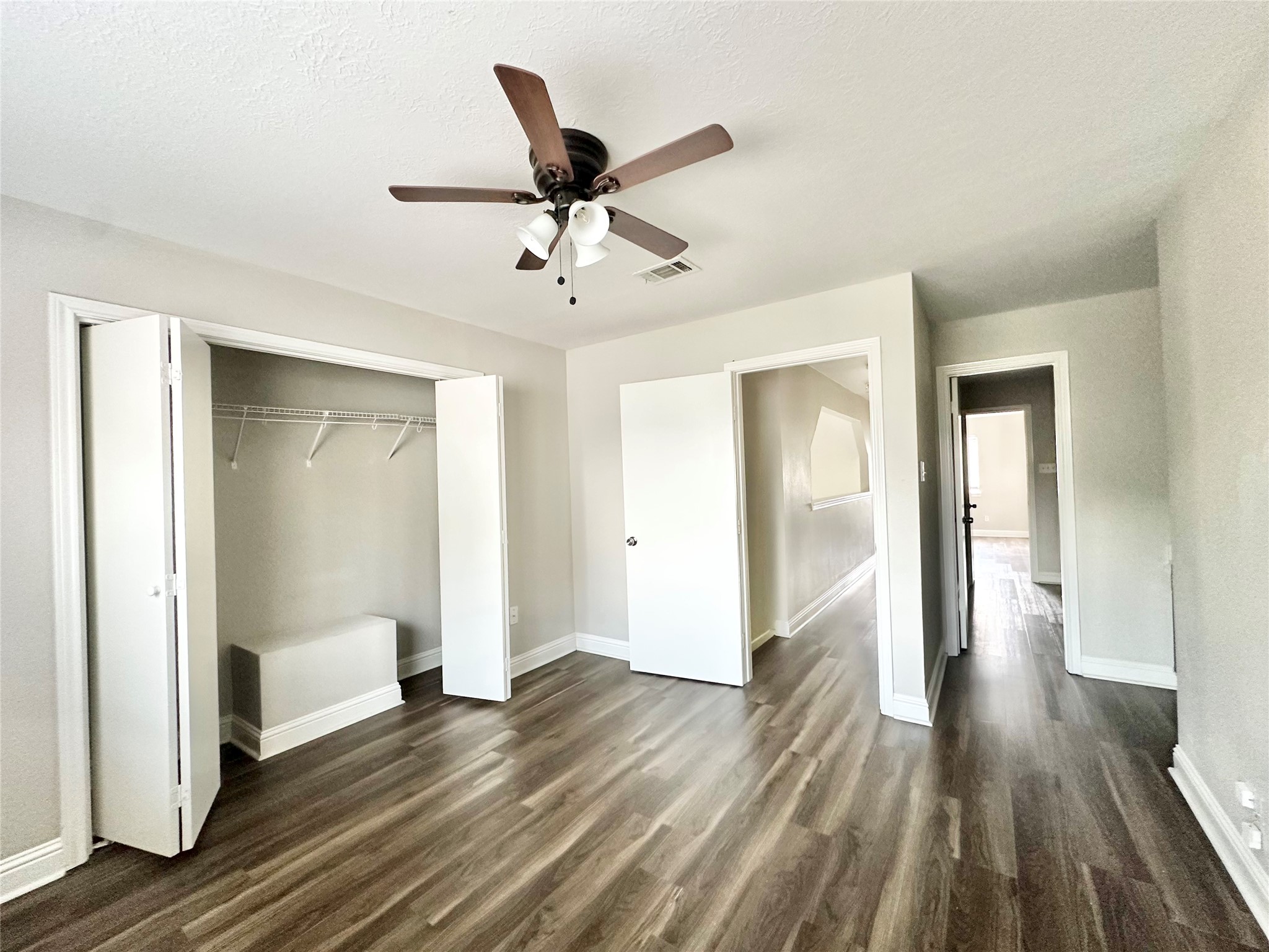 2523 Castle Place Property Photo 19