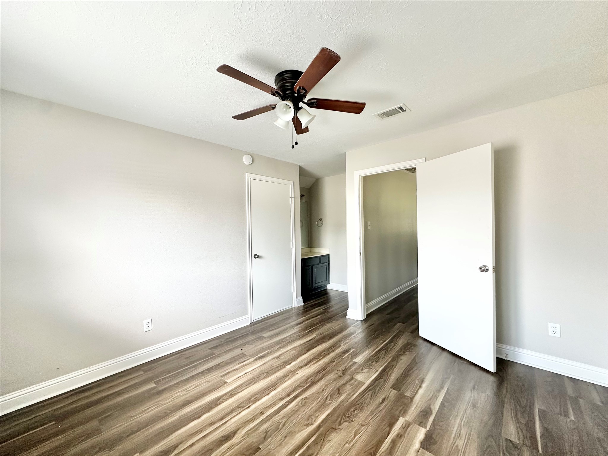 2523 Castle Place Property Photo 22