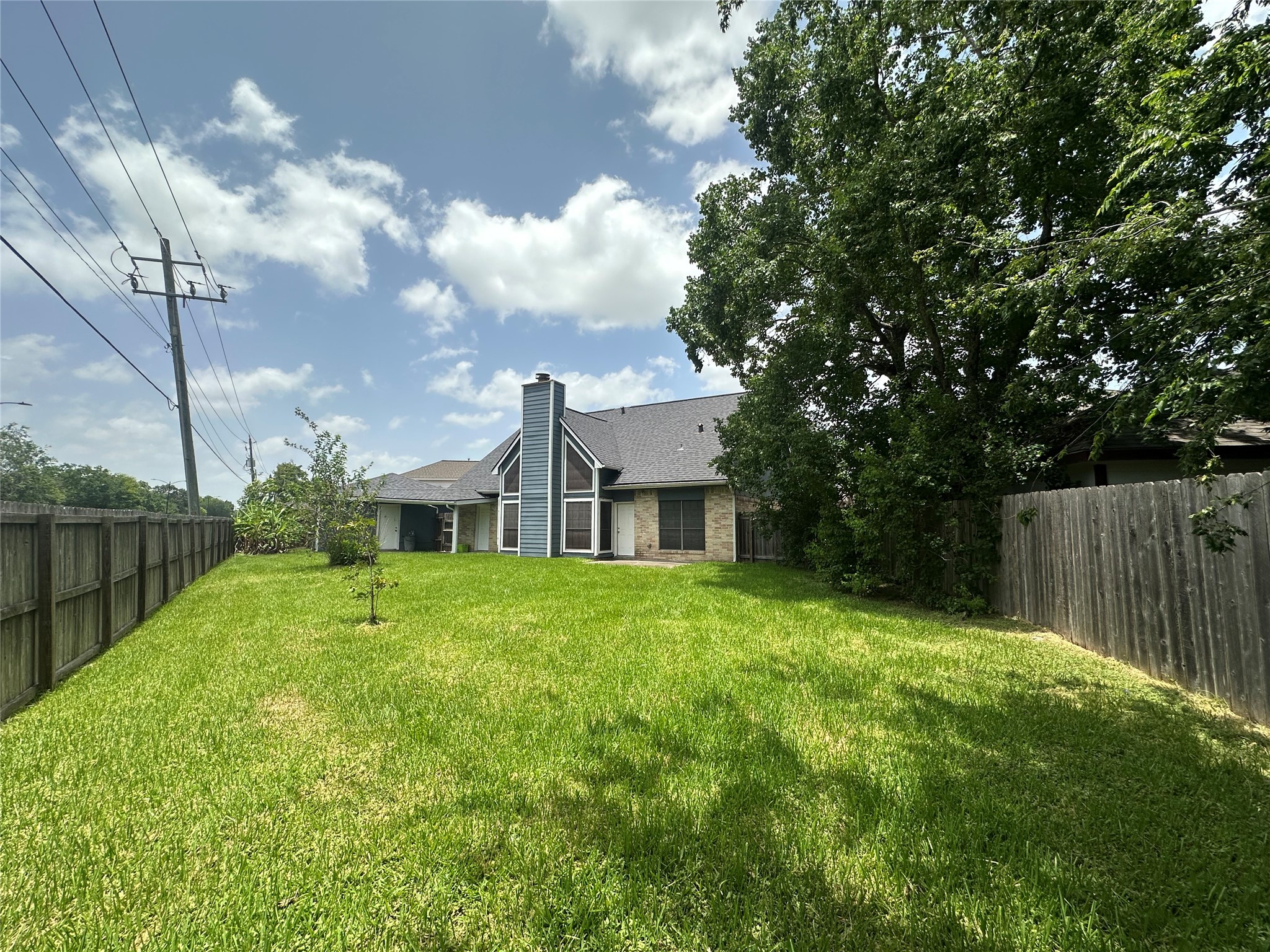 2523 Castle Place Property Photo 27