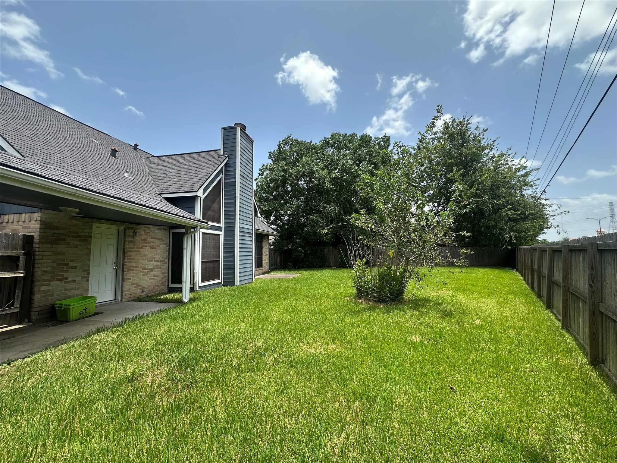 2523 Castle Place Property Photo 29