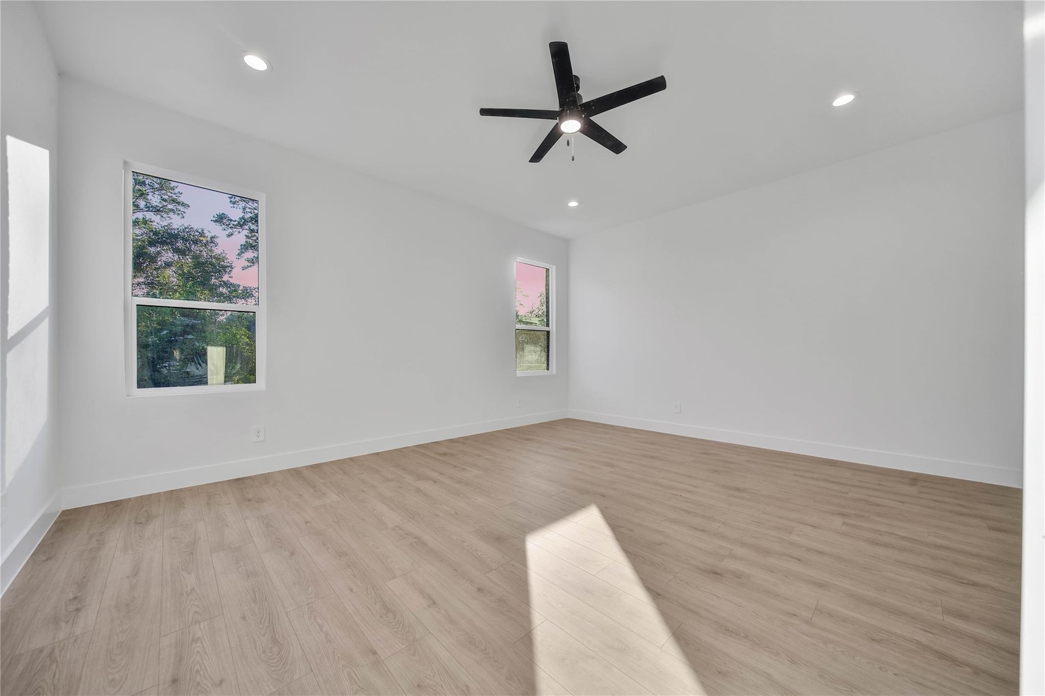 343 Louvenia Court Property Photo 17
