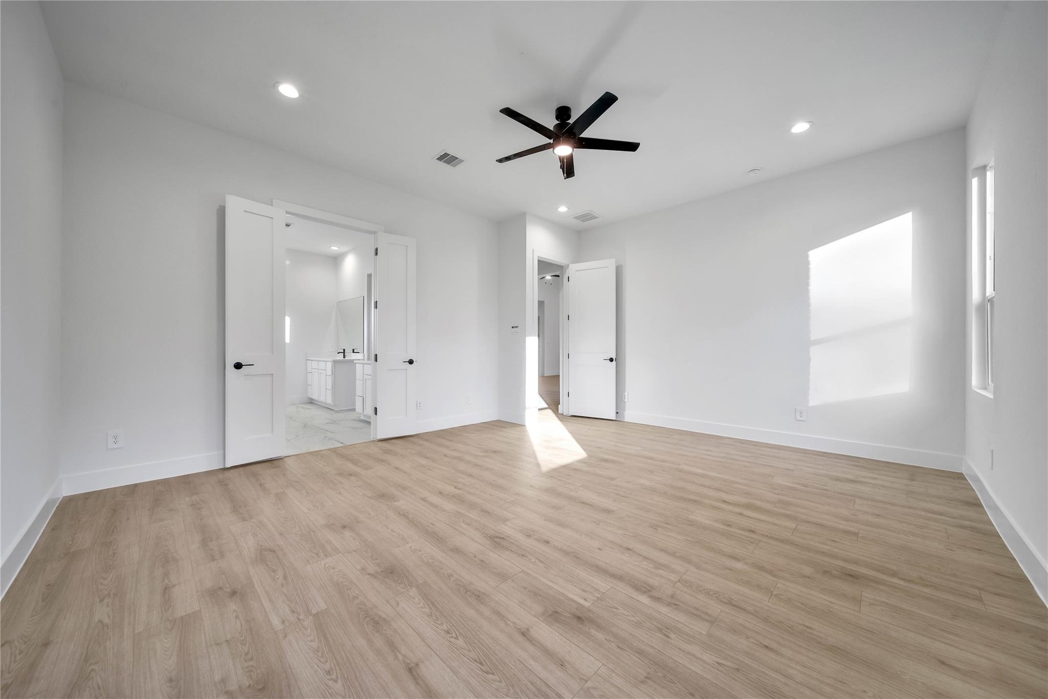 343 Louvenia Court, Pinehurst Tx 77362 Property Photo 18