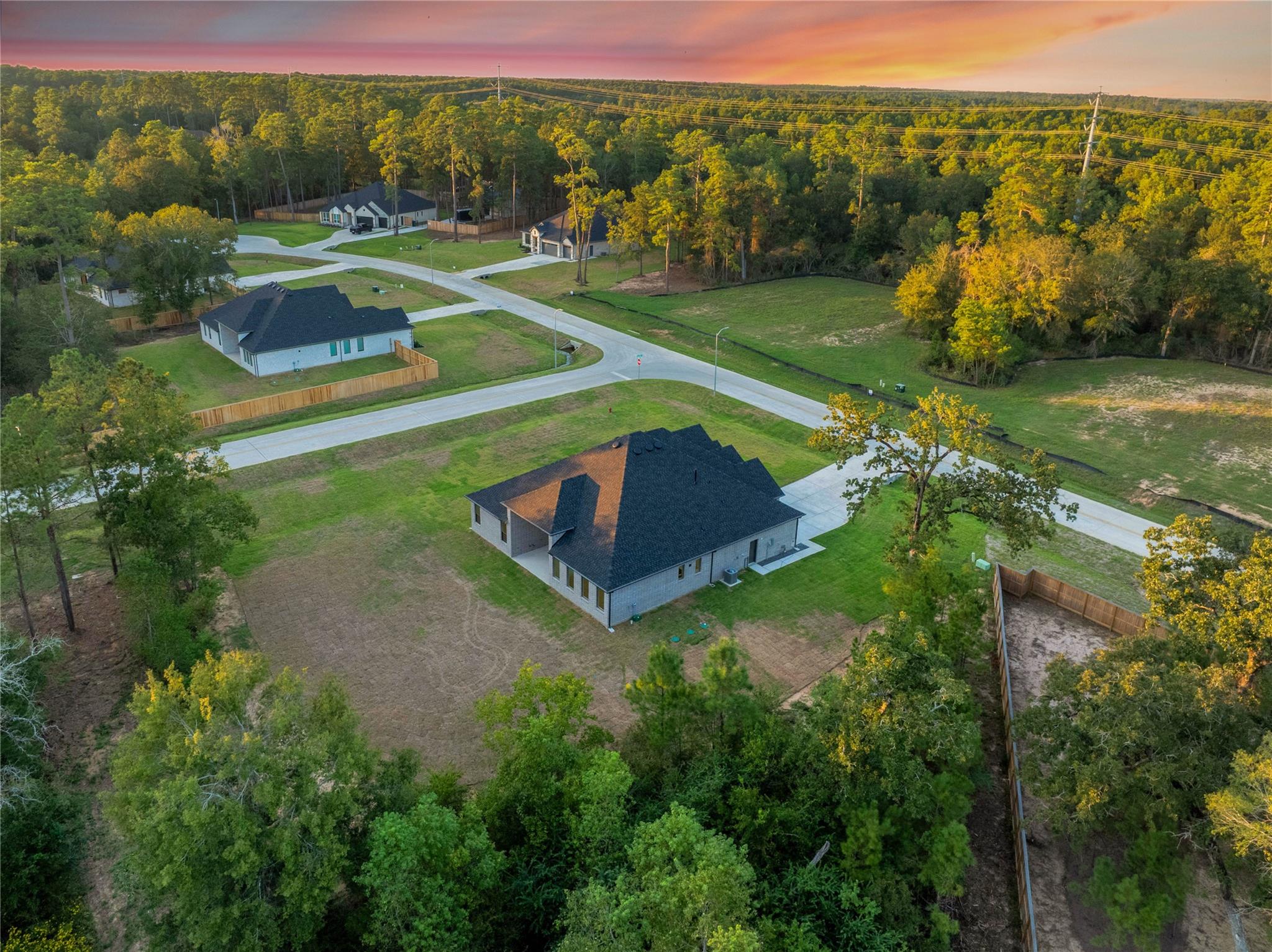 343 Louvenia Court Property Photo 49