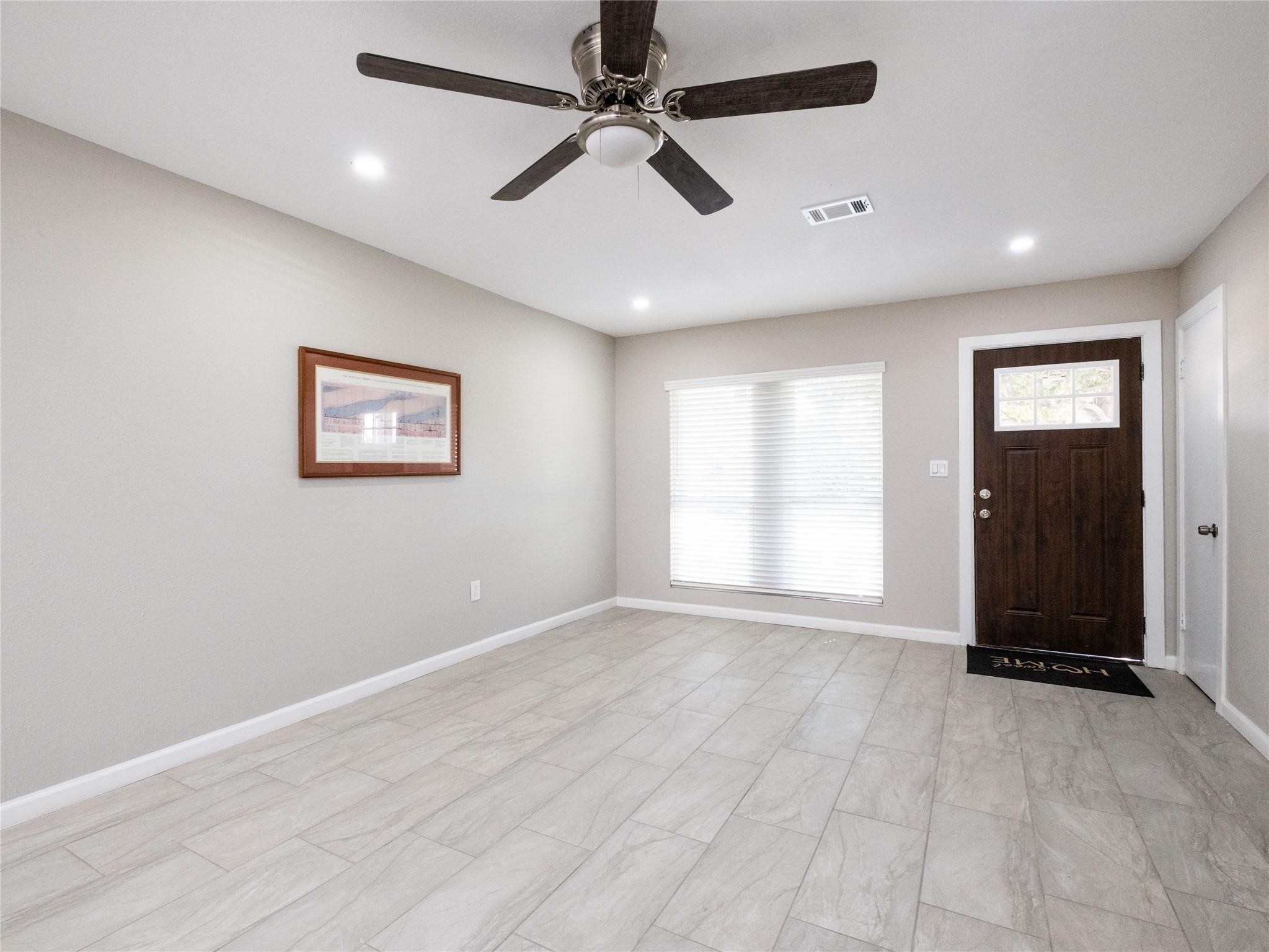 3215 Soway Street Property Photo 17