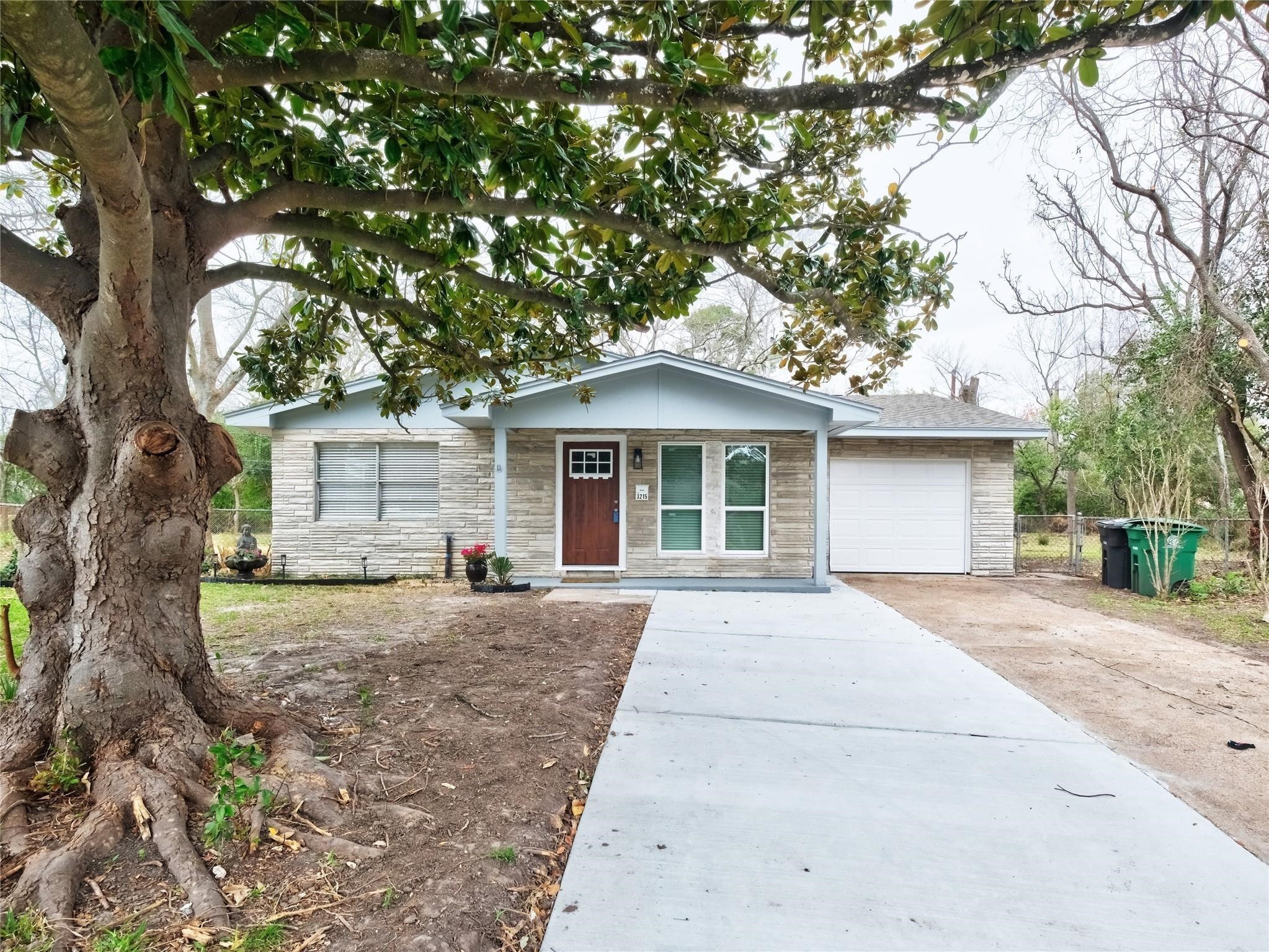 3215 Soway Street Property Photo 22