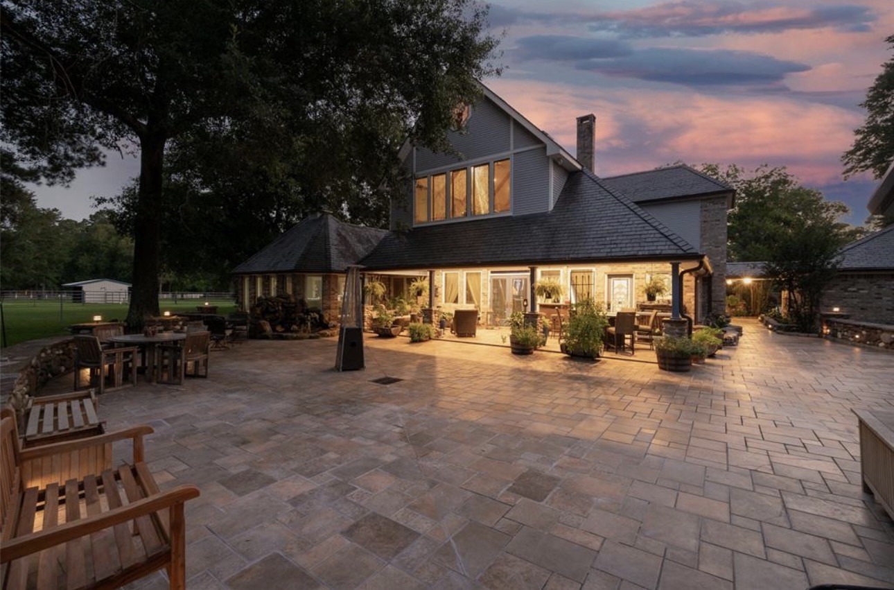 26414 Pin Oak Drive Property Photo 32