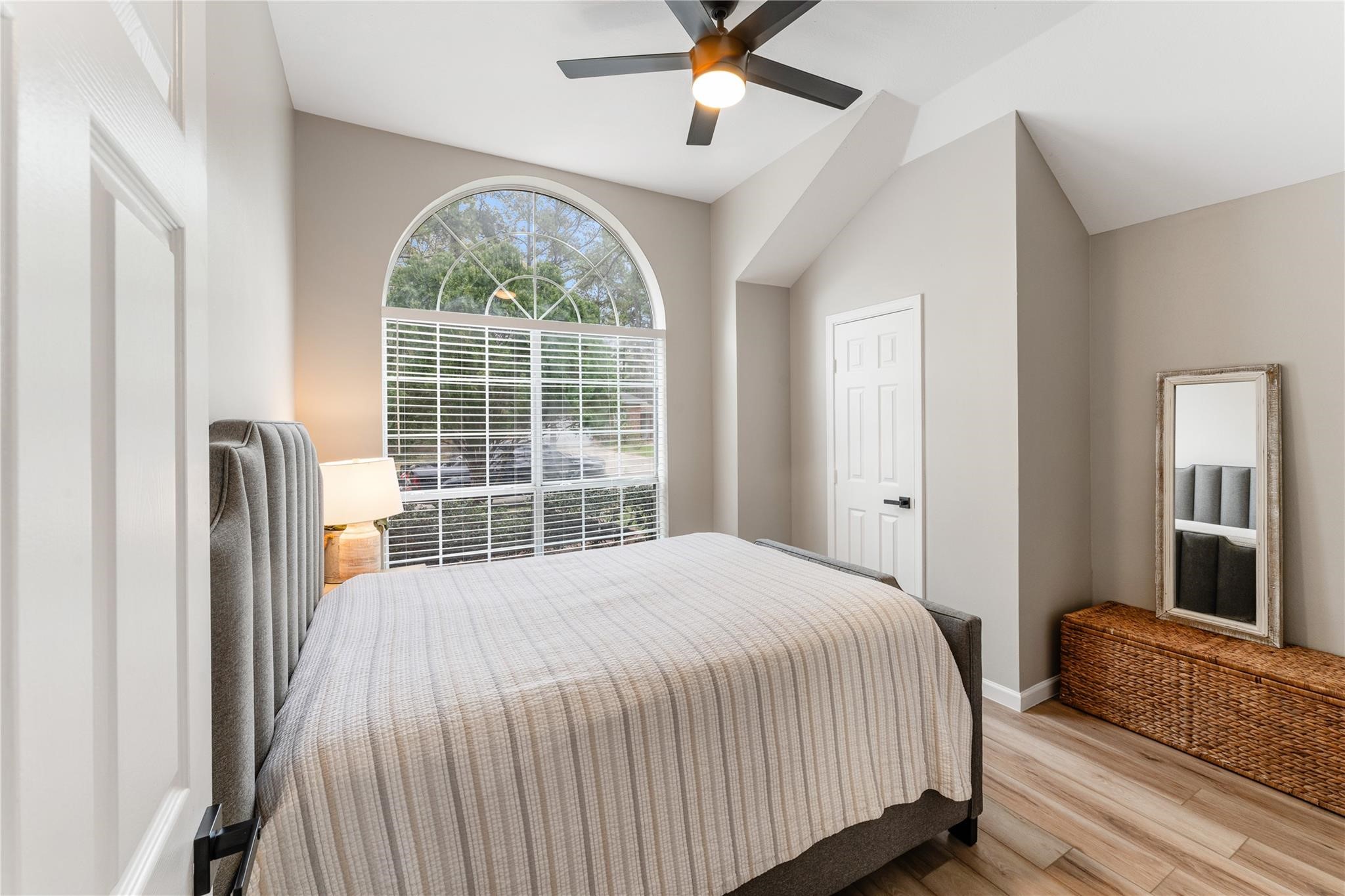 29 Cypress Bayou Court Property Photo 15