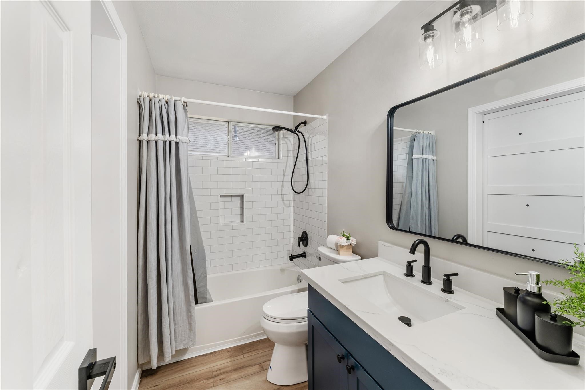 29 Cypress Bayou Court Property Photo 16