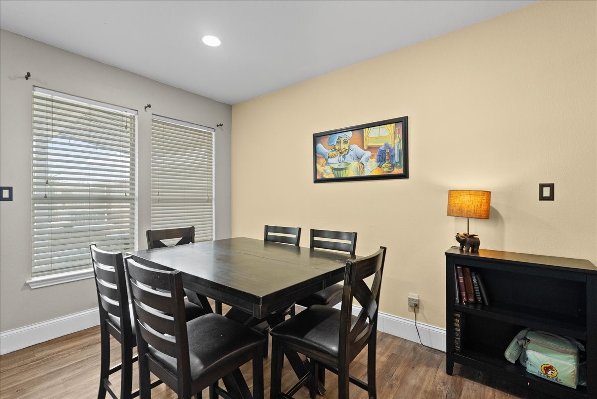 838 San Jacinto Circle Property Photo 4