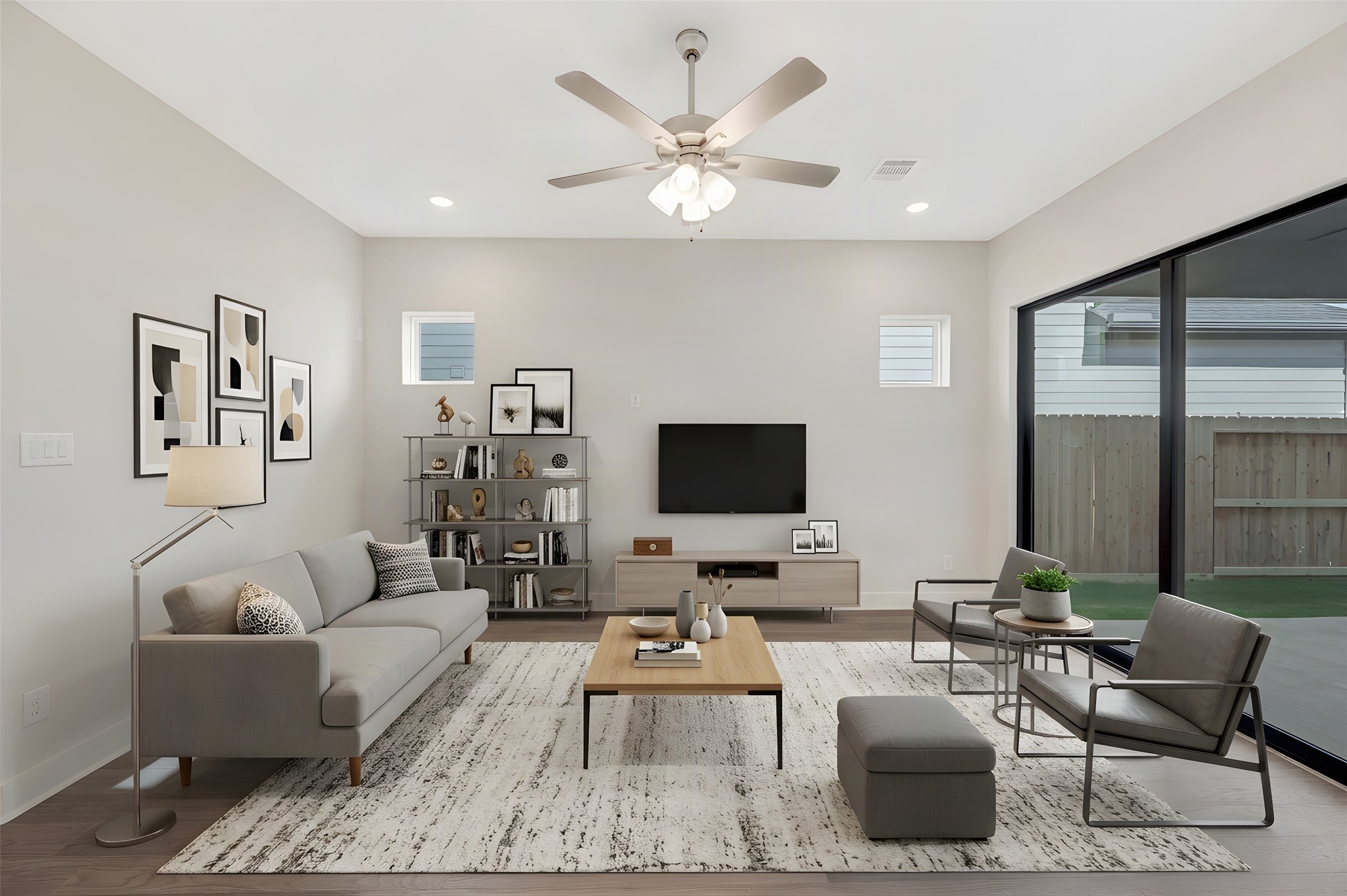 16734 Vibrant Avenue Property Photo 4