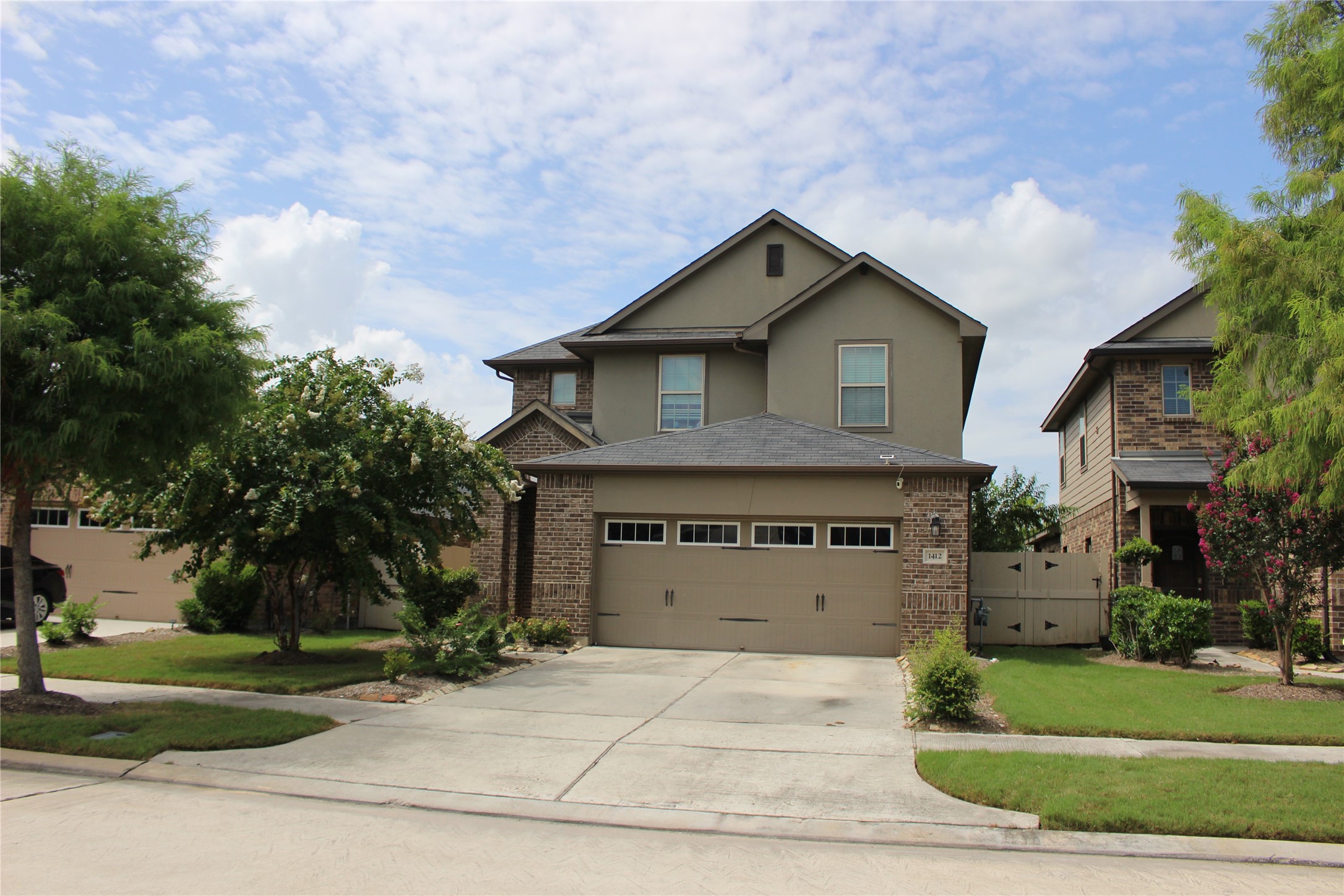 1412 Lake City Lane Property Photo 1