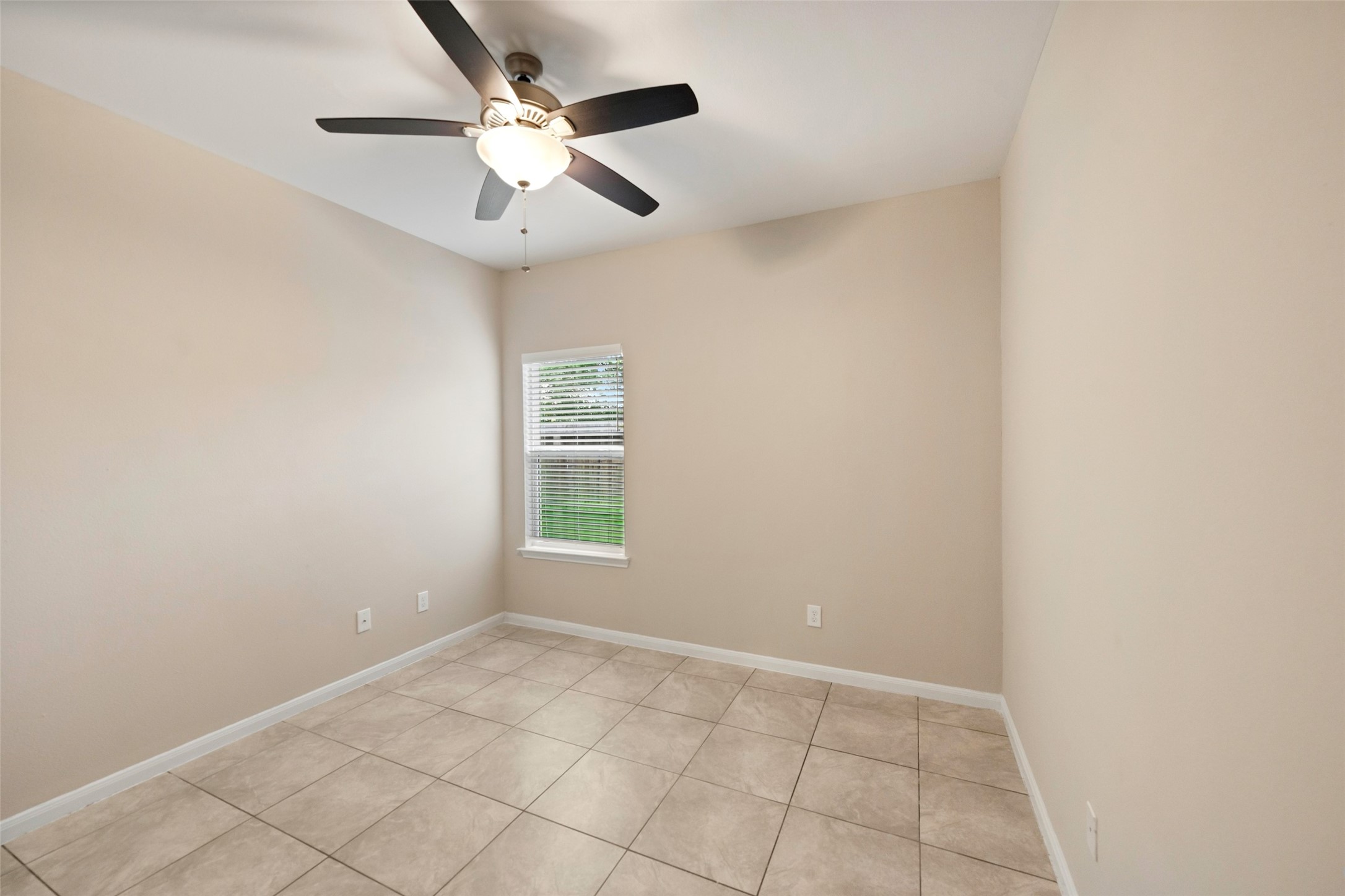 5207 Perry Street Property Photo 19
