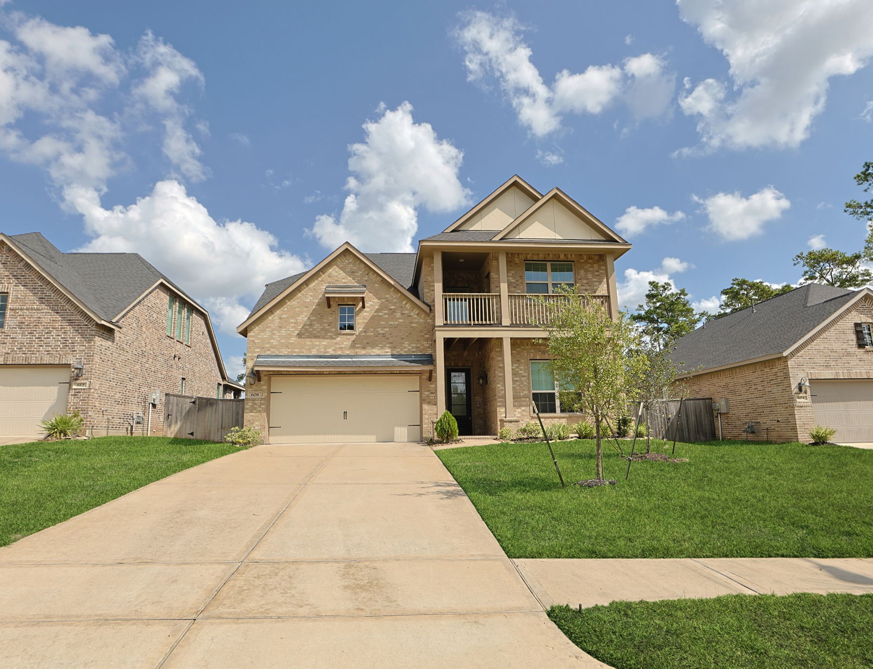 608 Cypress Bay Lane Property Photo 1