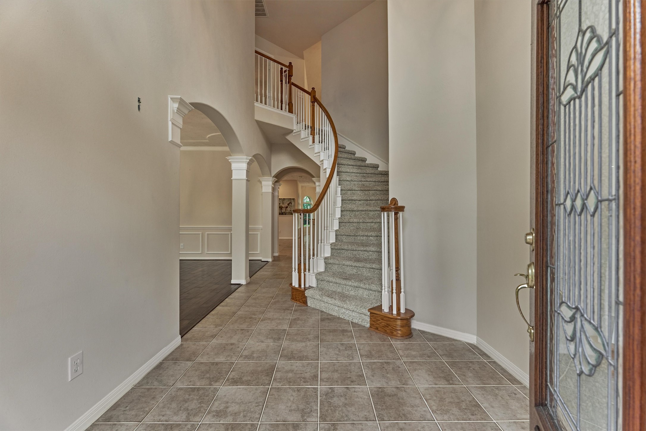 6615 Haughton Drive Property Photo 4